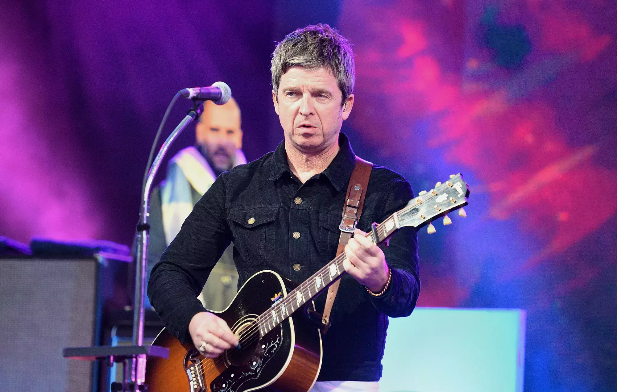 Noel Gallagher ha grabado un tema de baile secreto