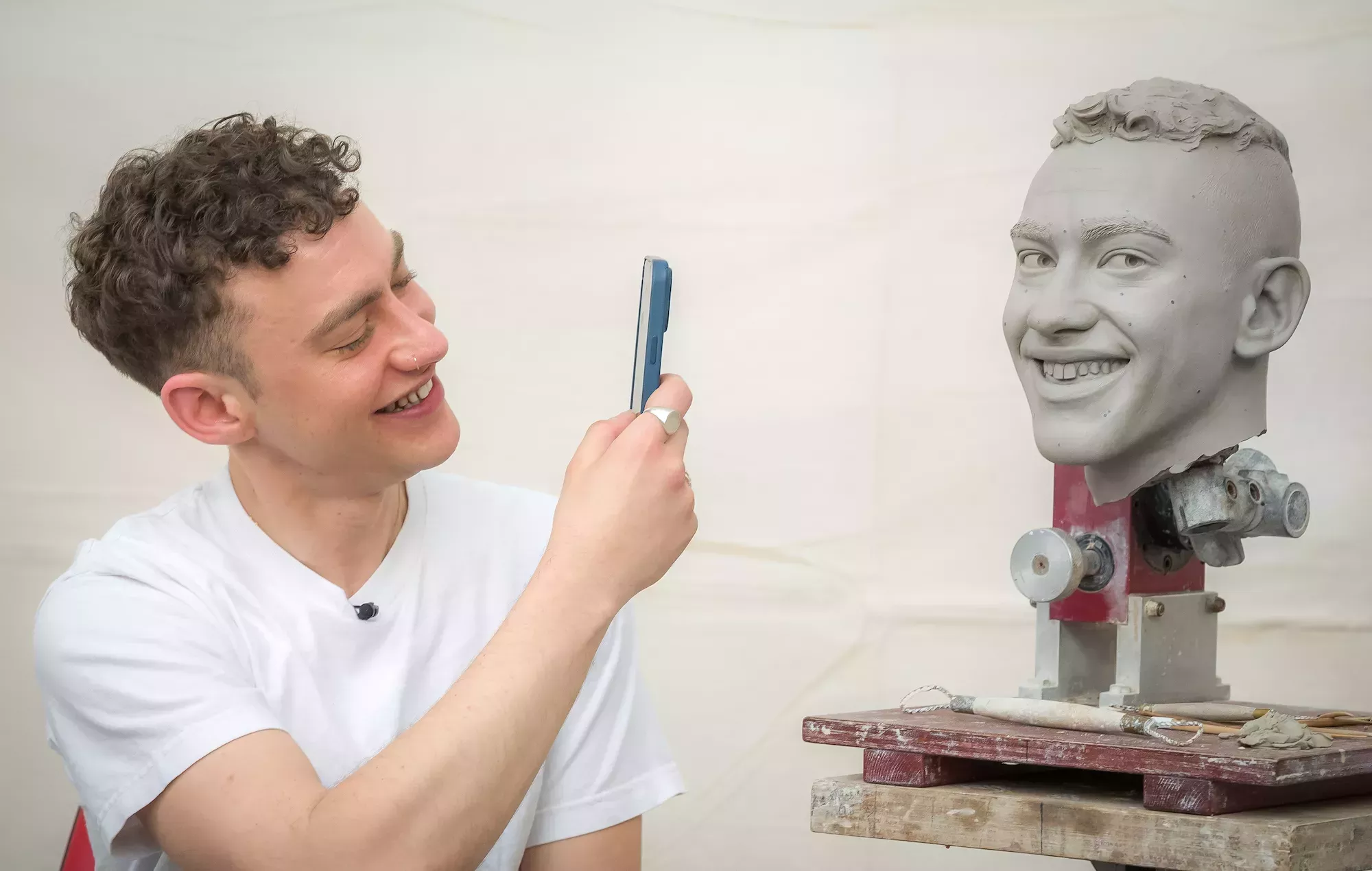 Olly Alexander, de Years & Years, recibirá una figura de cera en el Madame Tussauds