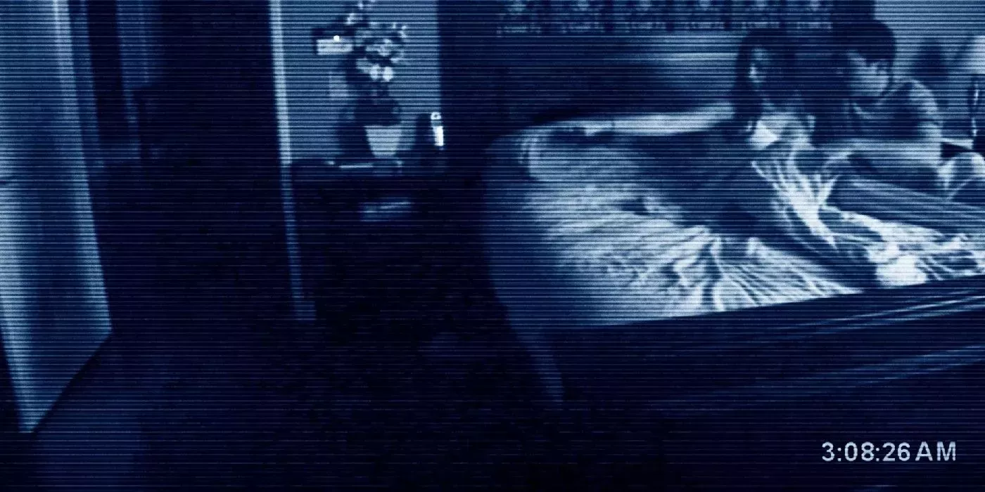 Kate and Micah get scared in Paranormal Activity