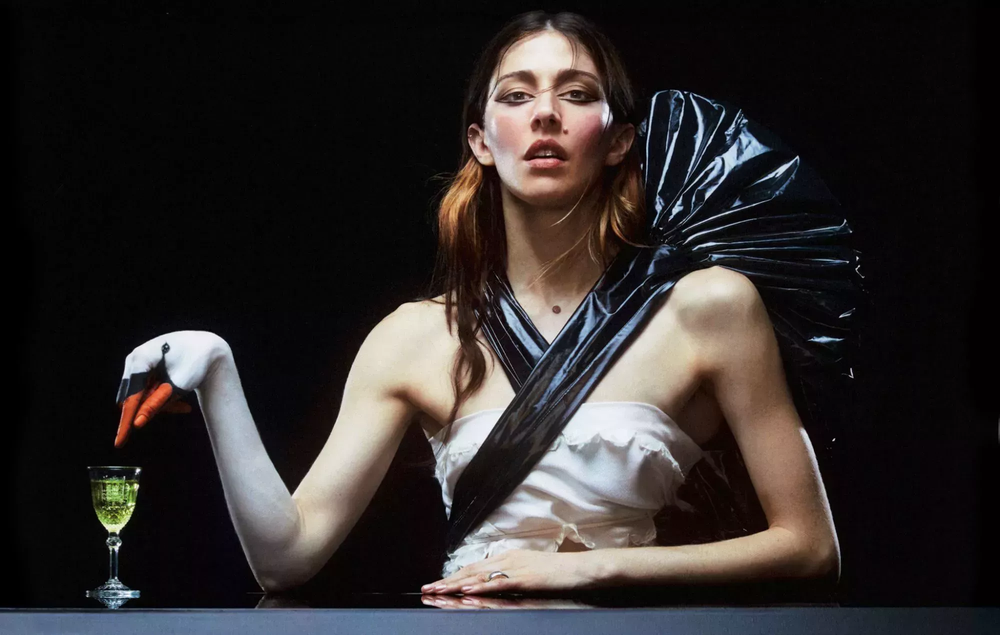 Caroline Polachek comparte su nuevo y atrevido single