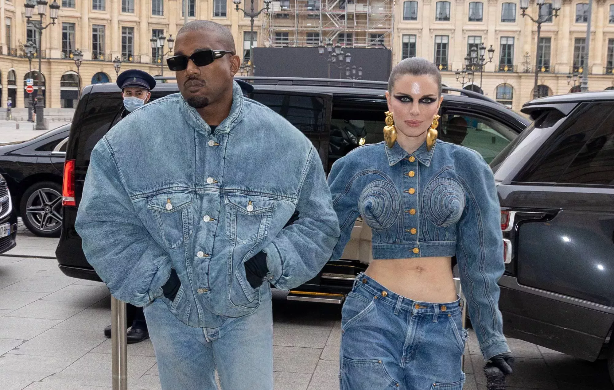 Julia Fox dice que salir con Kanye West tenía 