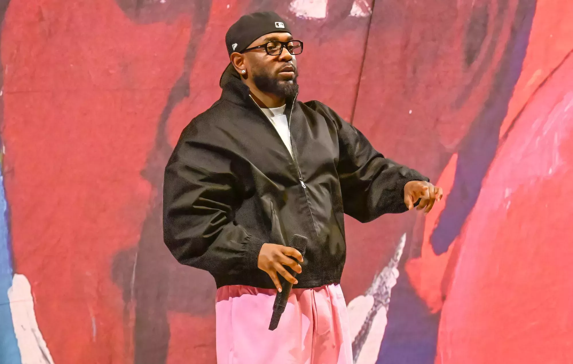 Kendrick Lamar lanza una edición limitada del móvil pgLang