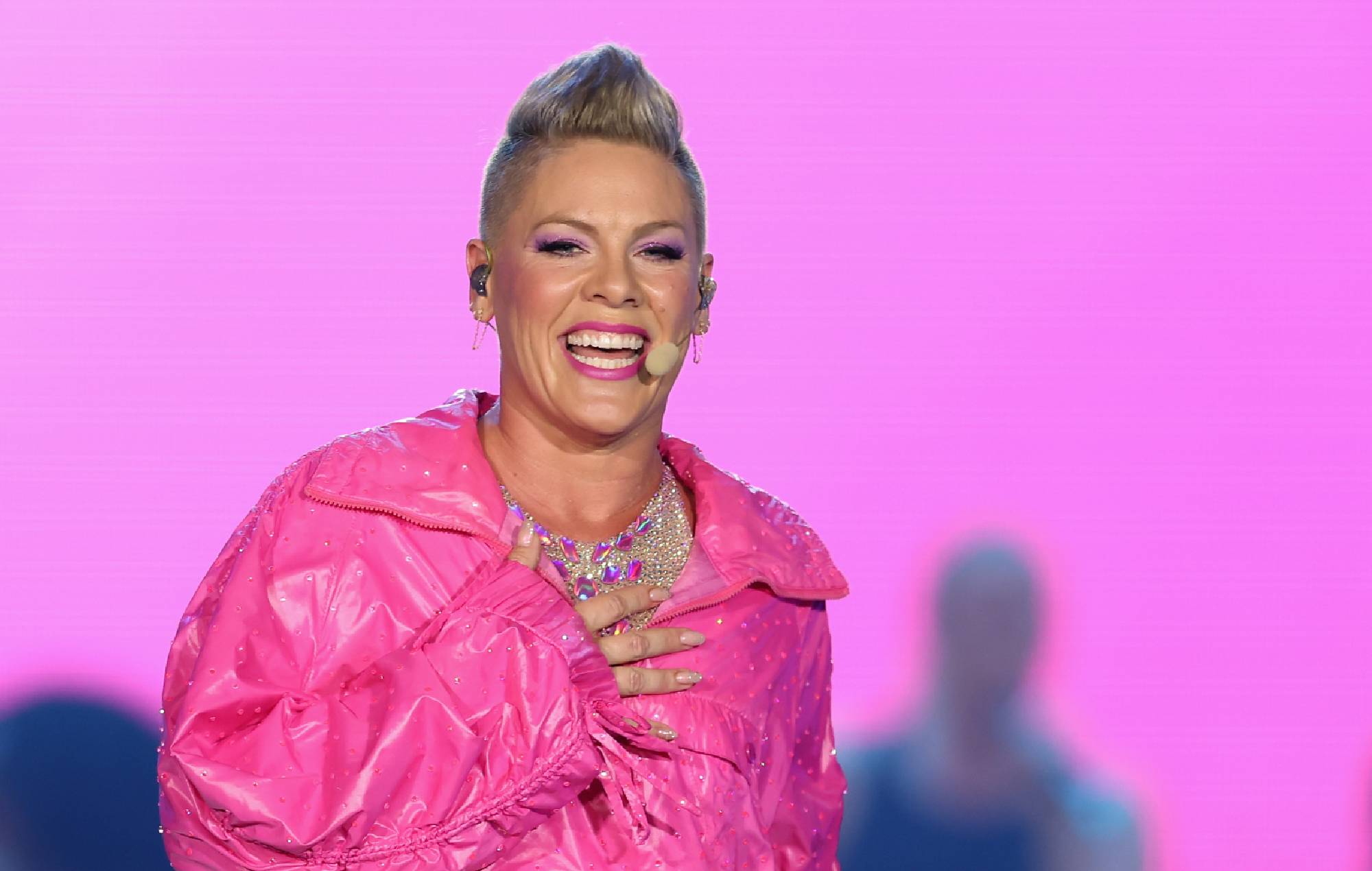P!NK dice que la canción de 'Bob Esponja' fue "un verdadero error"