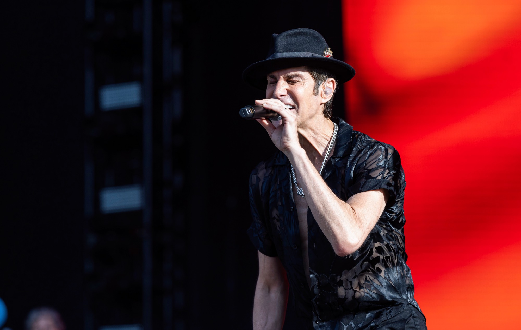 Escucha 'Agua', la primera canción de Porno For Pyro en 26 años