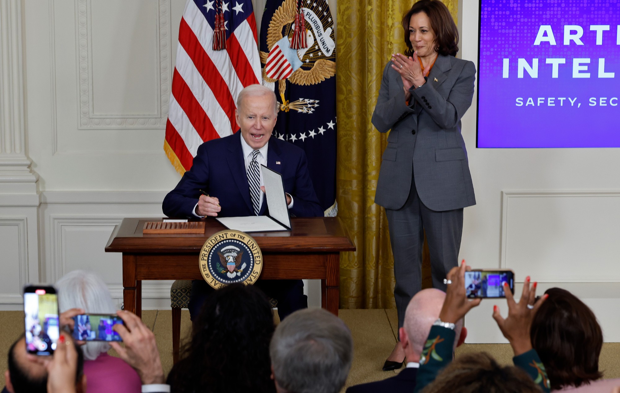 La Casa Blanca dice que "Misión: Imposible' aumentó la preocupación de Joe Biden por la inteligencia artificial