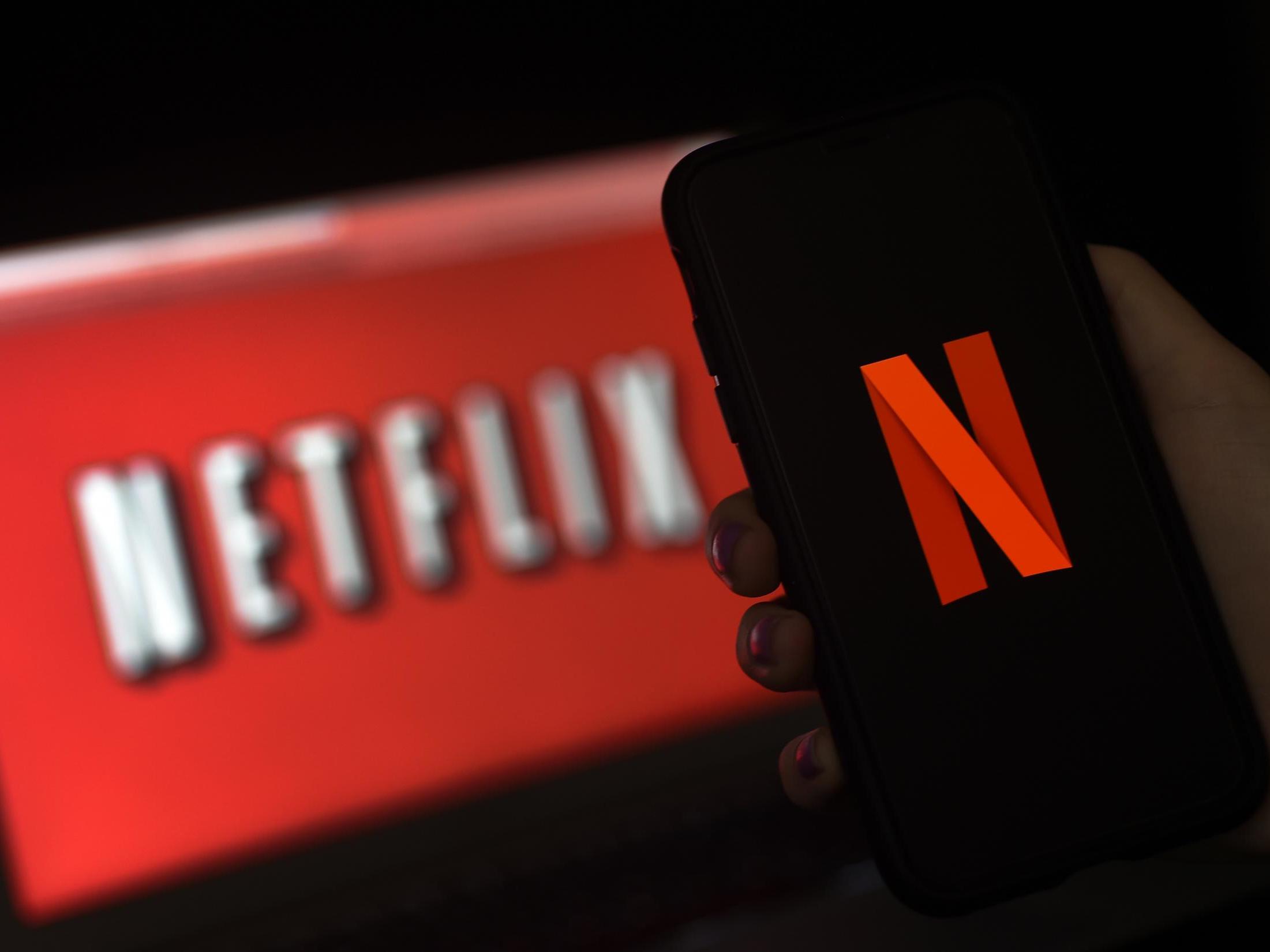 Netflix dice que se ha triplicado la base de usuarios de su capa publicitaria