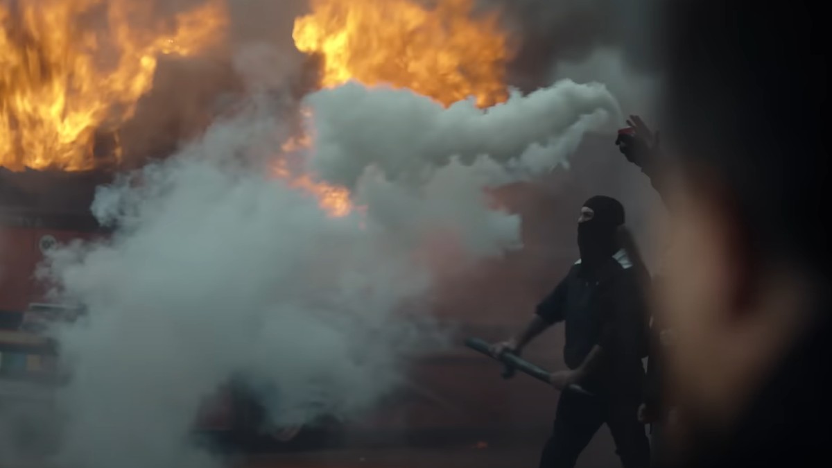 ¿Qué son los disturbios al comienzo de Suburræterna?