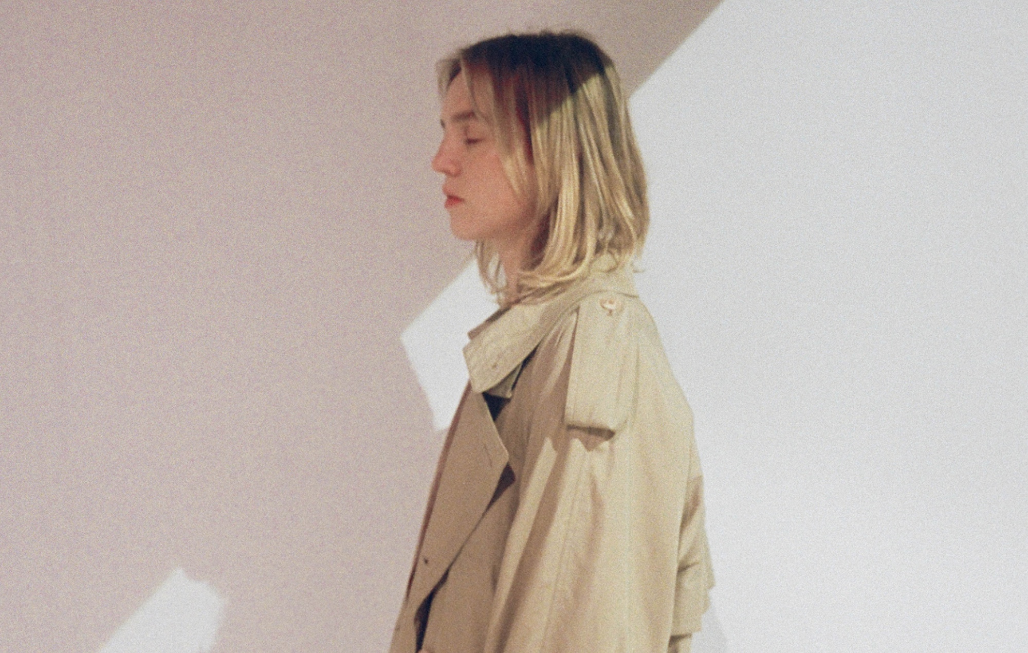 The Japanese House versiona "Super Trouper" de ABBA para el EP "ITEIAD Sessions
