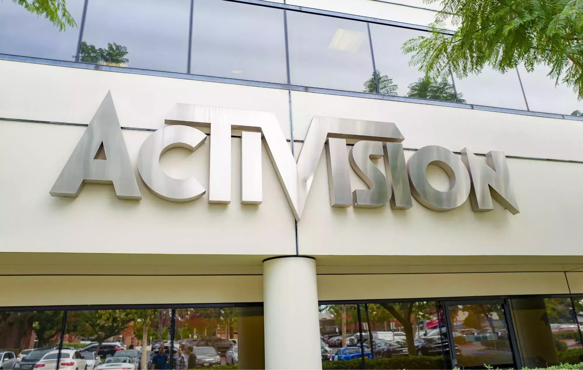 Activision Blizzard llega a un acuerdo por 42 millones de libras en una demanda por acoso sexual