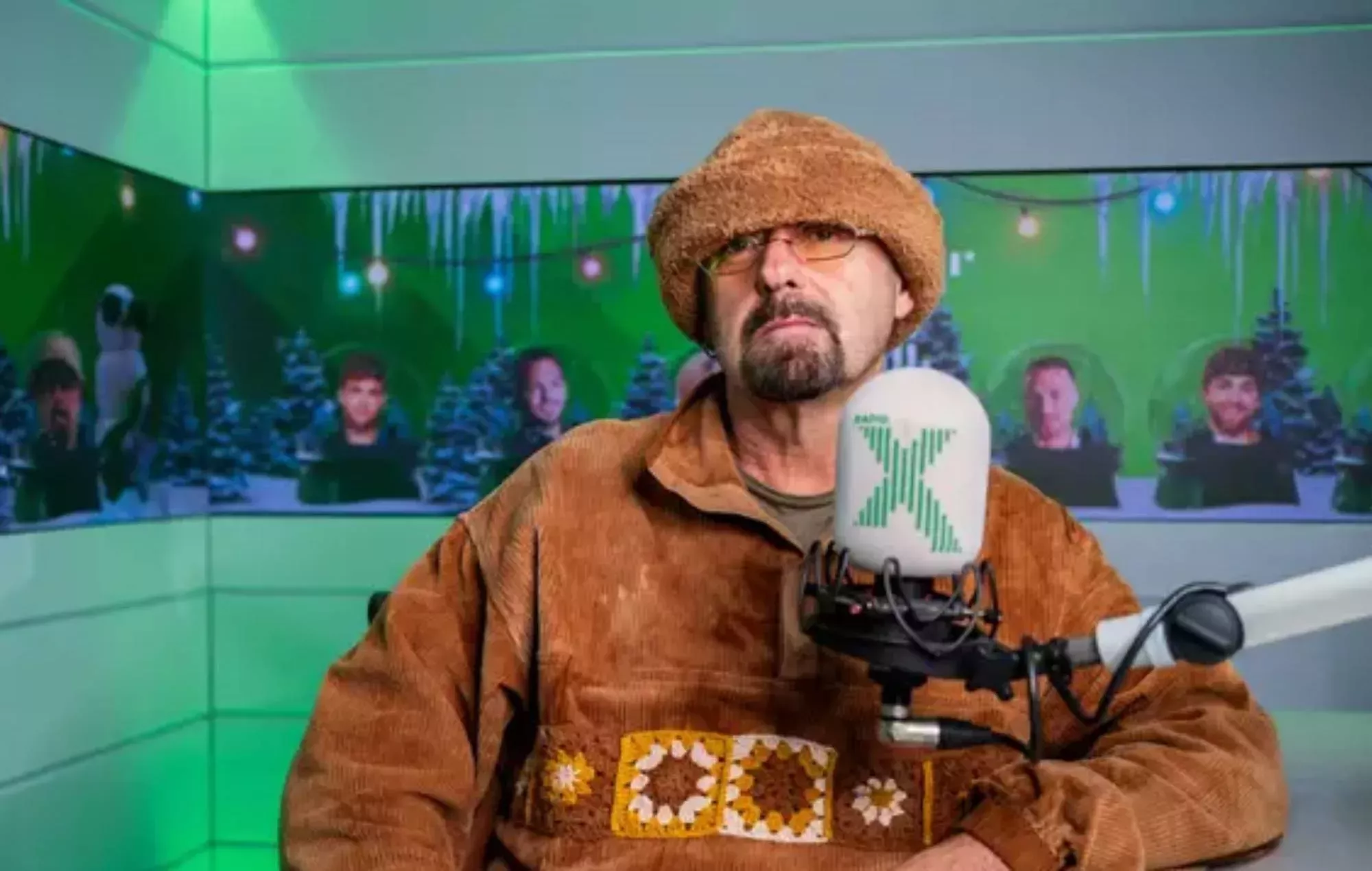 Bonehead de Oasis será el invitado especial de Radio X el día de Navidad