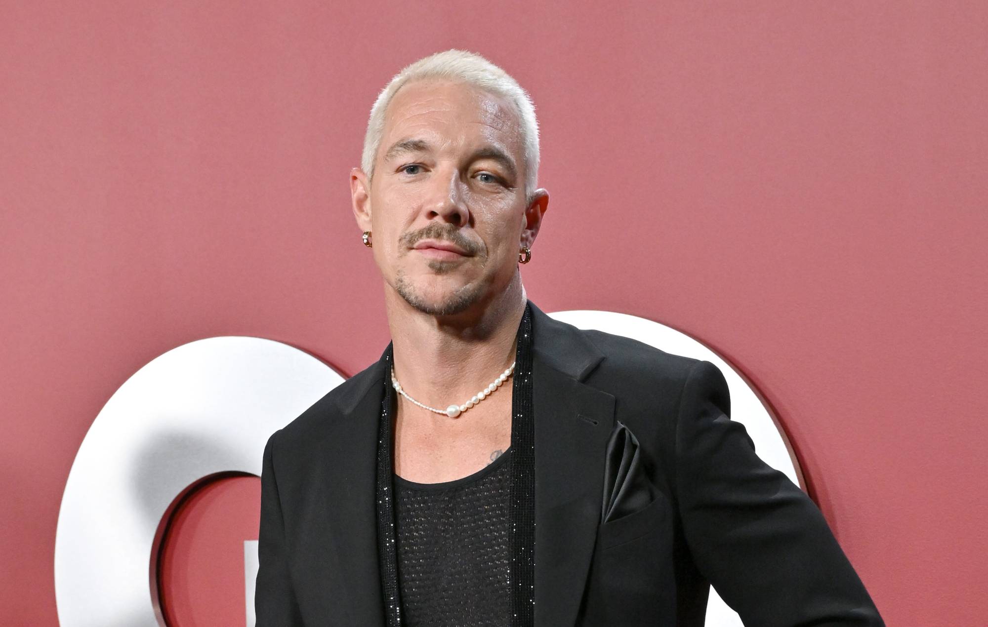 Diplo acusado de distribuir porno vengativo