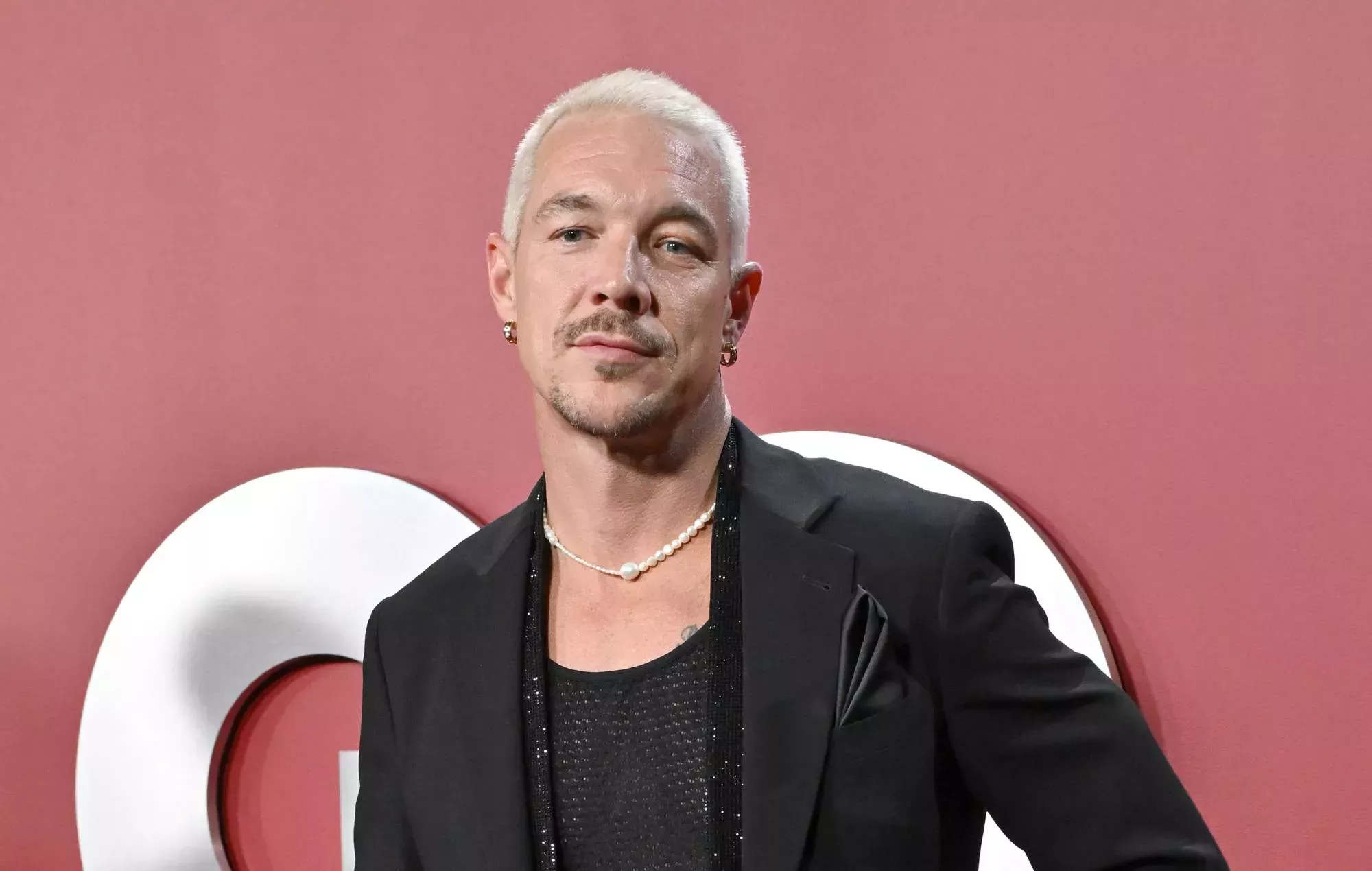 Diplo acusado de distribuir porno vengativo
