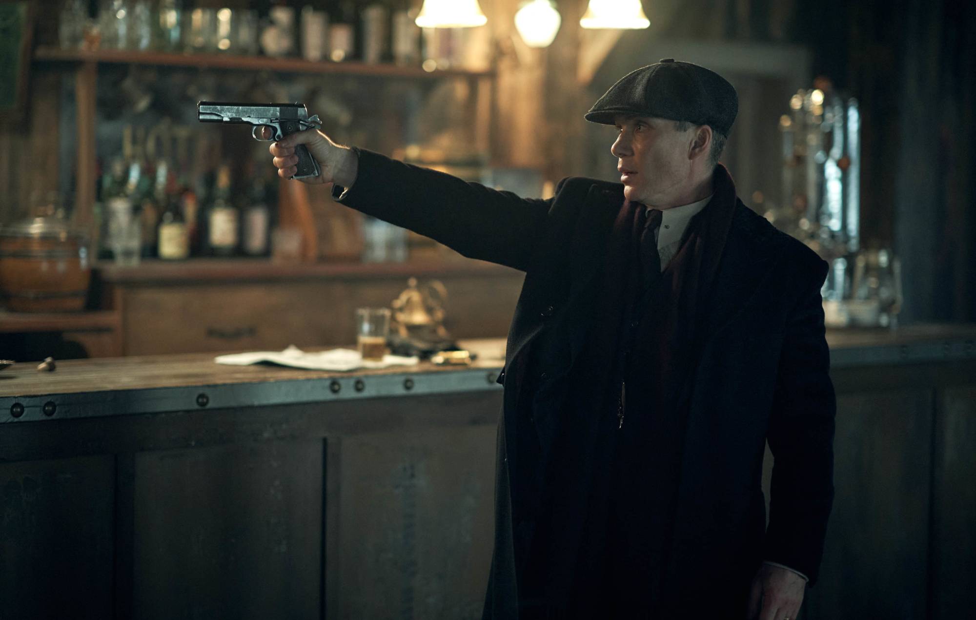 El final de 'Peaky Blinders' fue perfecto, dice Cillian Murphy, pero está "abierto" a una película spin-off