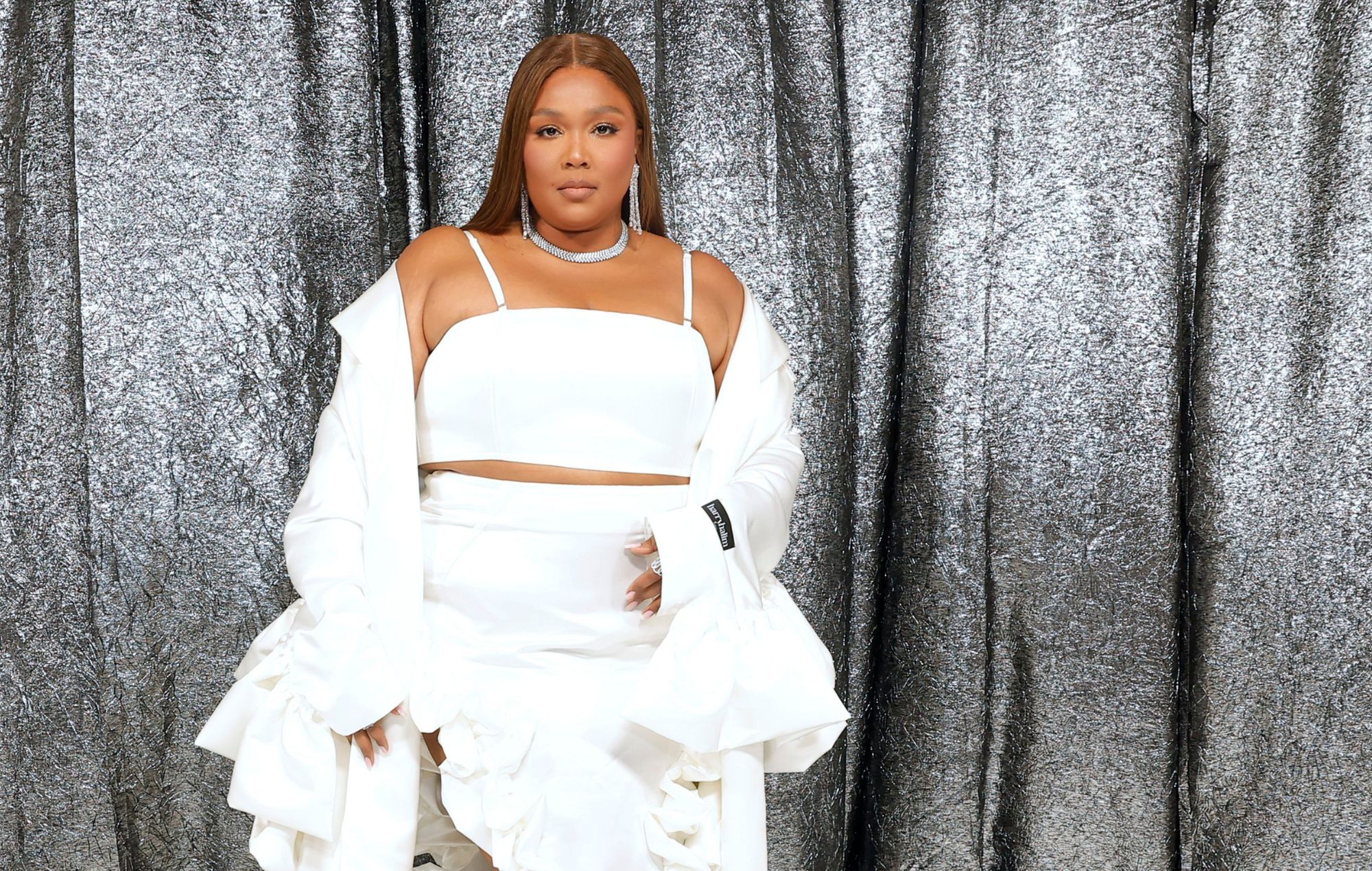 Lizzo pide desestimar una demanda "infundada" por acoso y discriminación