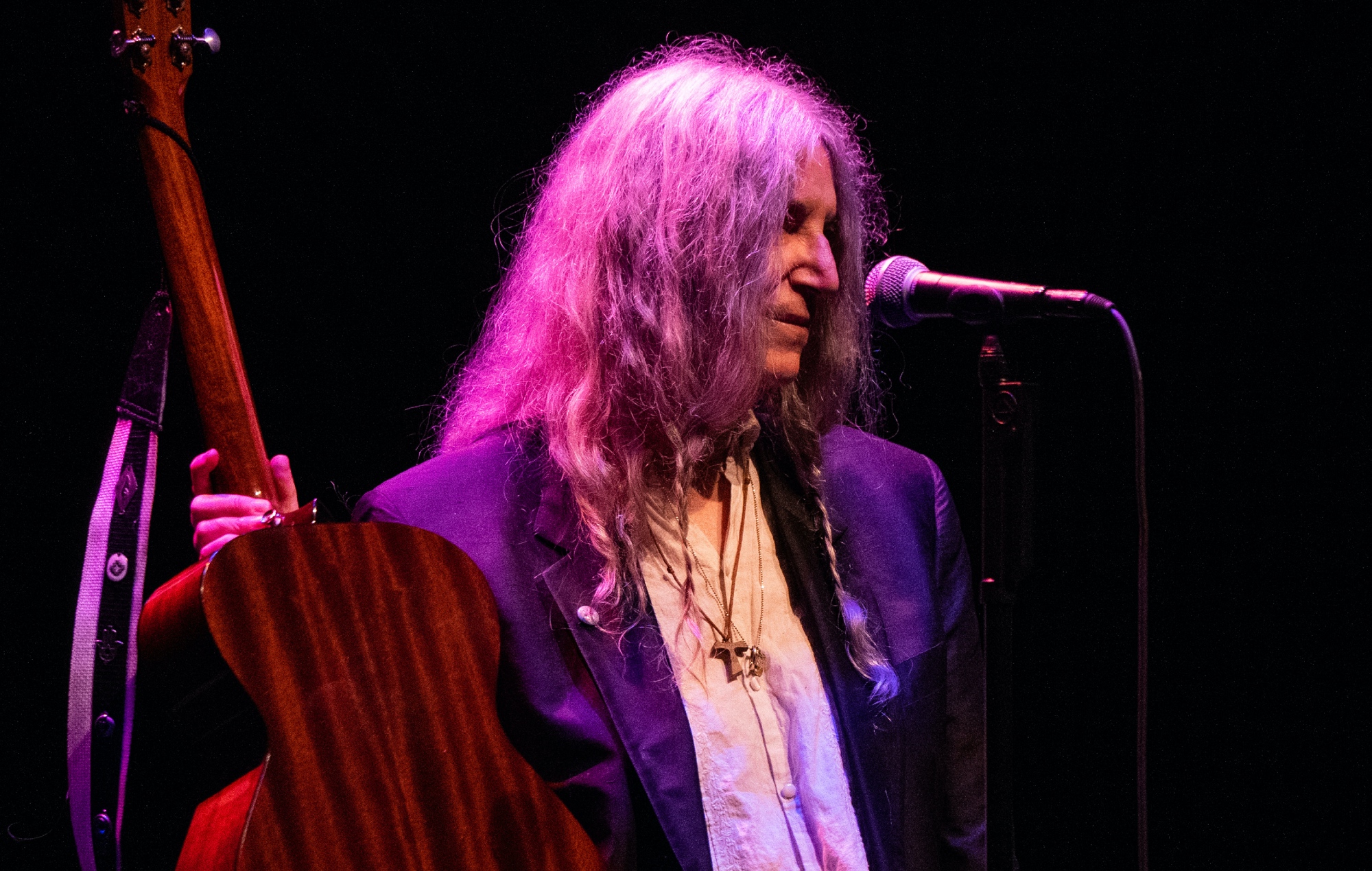 Patti Smith comparte su estado de salud tras su hospitalización: "Estoy agradecida por haber recibido estos cuidados"