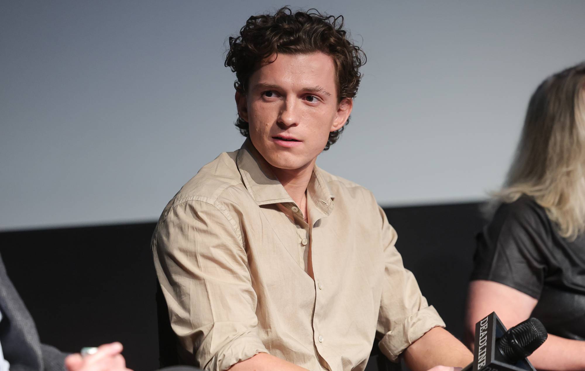 Tom Holland es en parte responsable de la Palabra del Año de Oxford