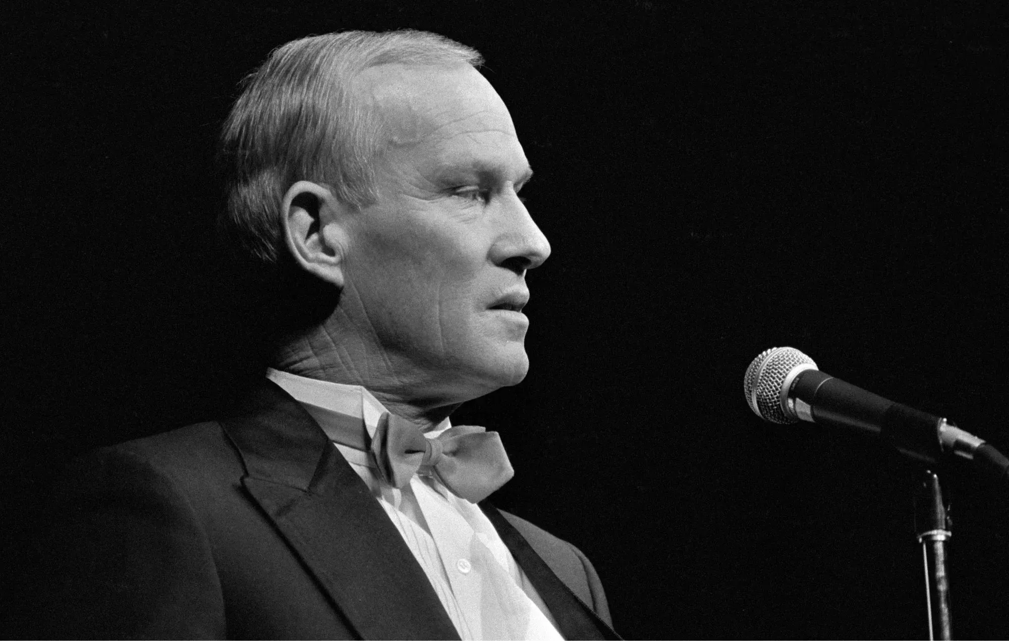 Tom Smothers, de los Smothers Brothers, fallece a los 86 años