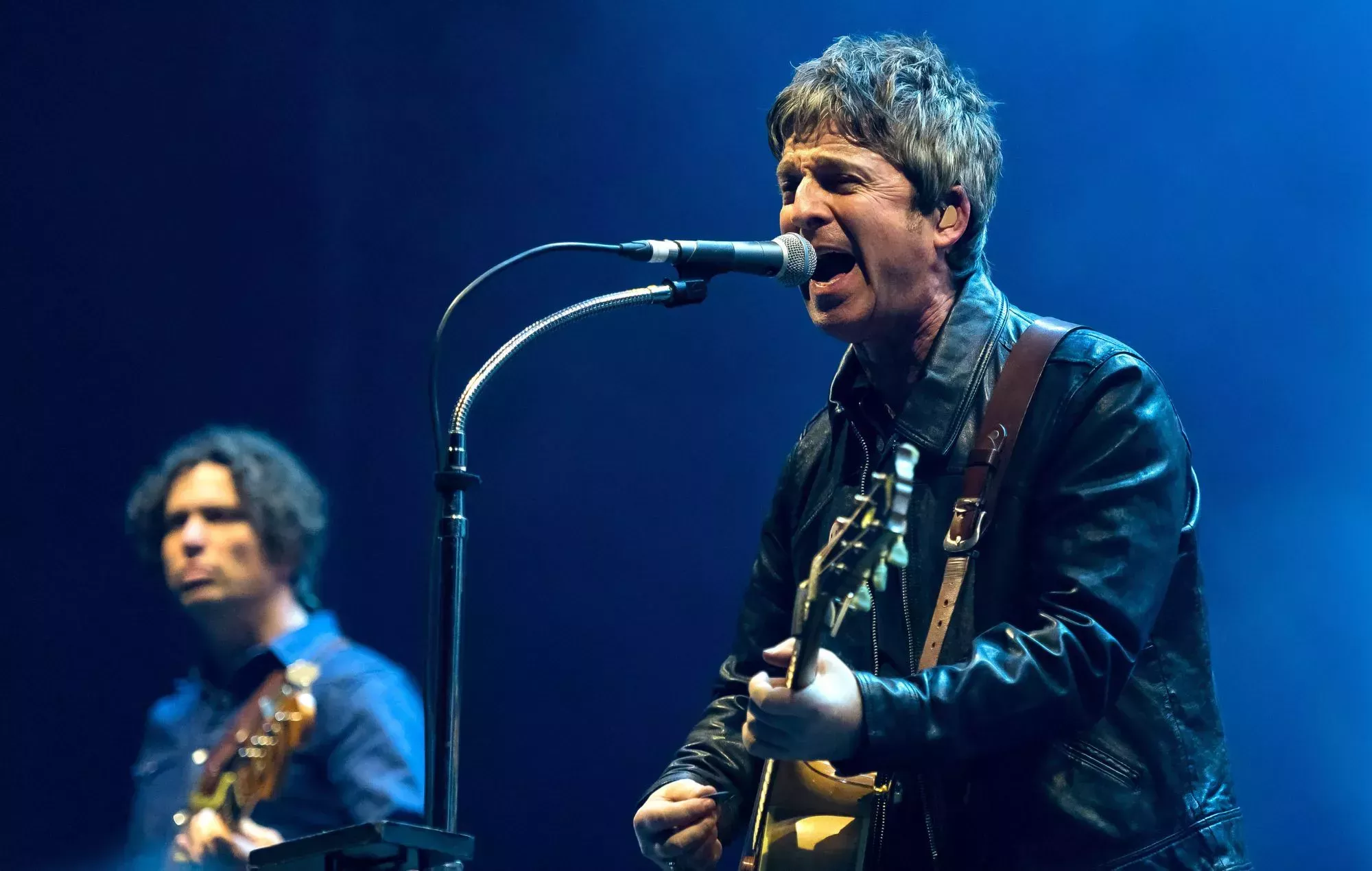 Escucha la nueva y sombría maqueta de Noel Gallagher 