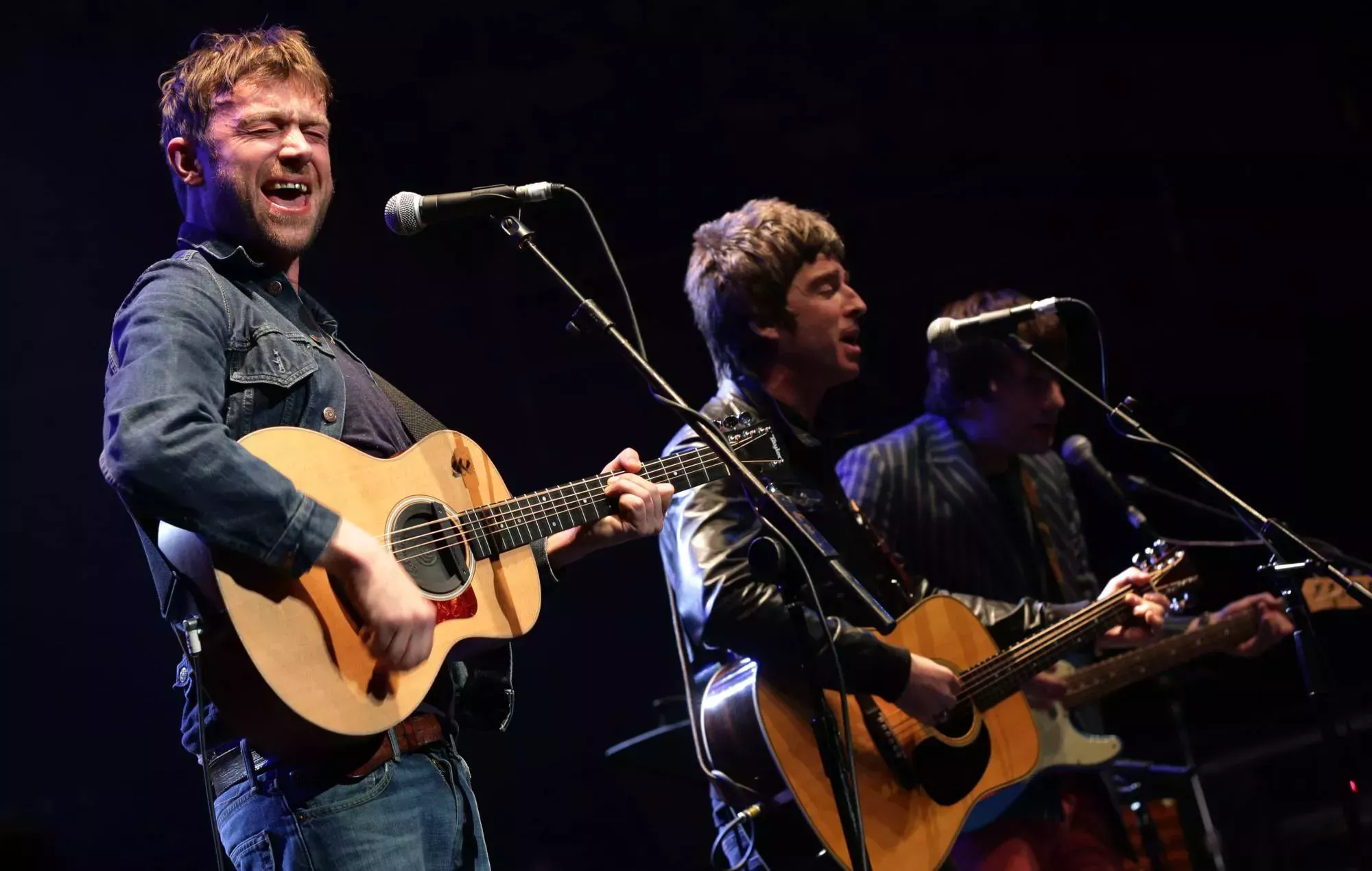 Liam Gallagher da un veredicto implacable sobre el clip reaparecido de Noel cantando con Damon Albarn