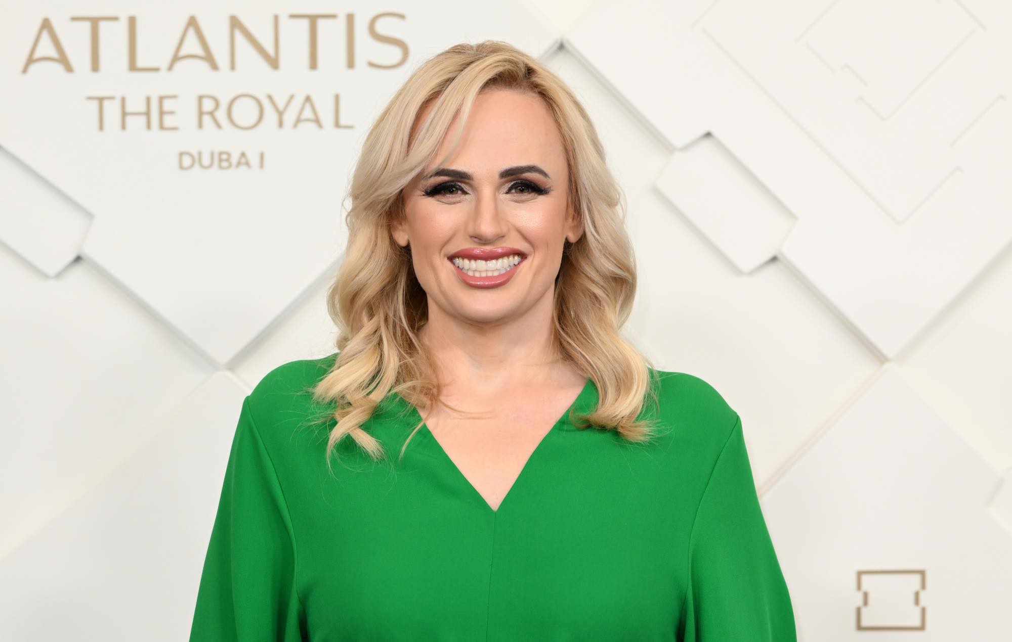 Los "salvajes" nombres de los hermanos de Rebel Wilson sorprenden a sus fans