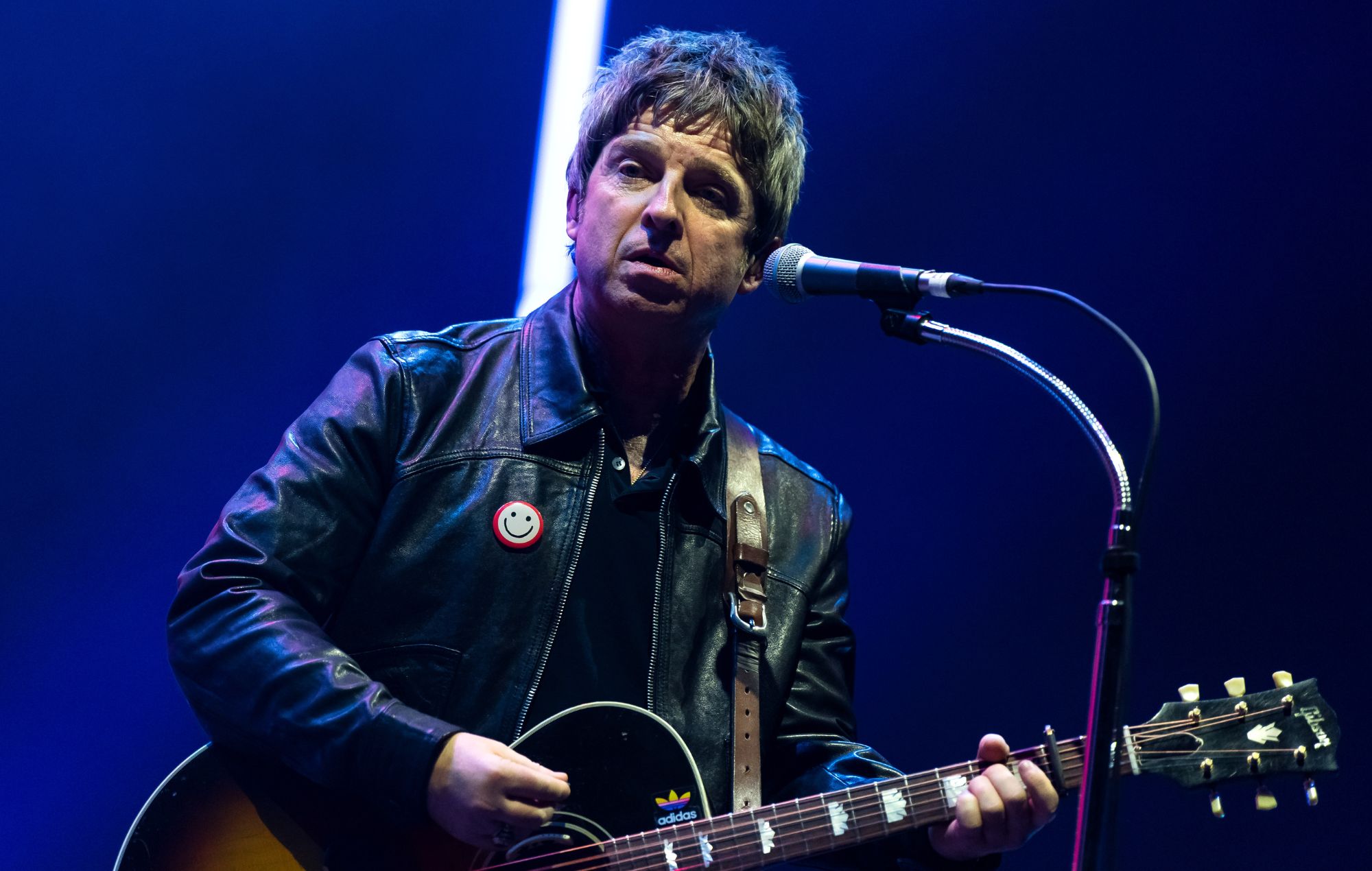 Noel Gallagher bromea sobre entrar en política con 'The After Party': "Podría lidiar con estos rusos"