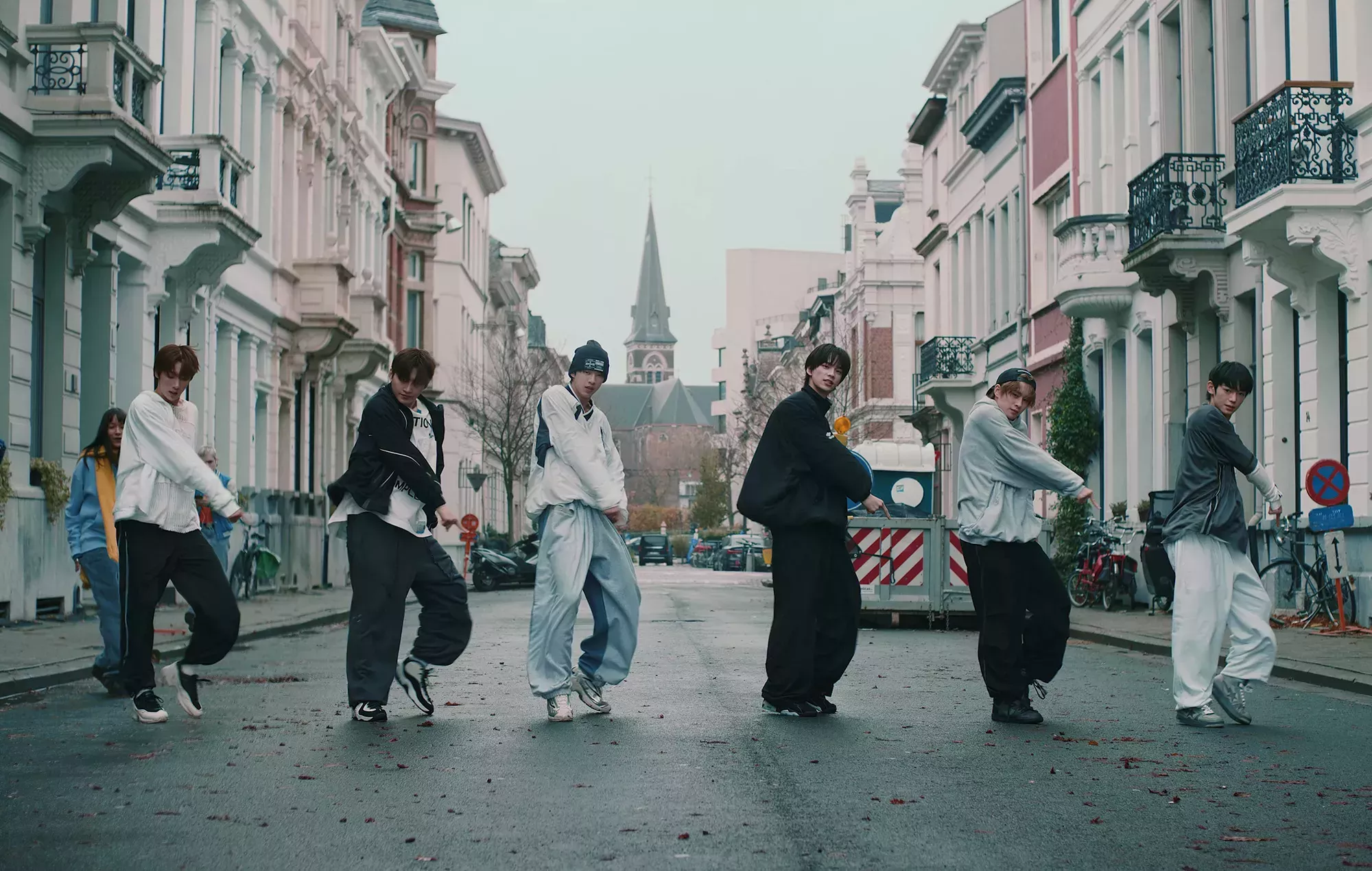 Pledis Entertainment presenta la nueva boyband TWS con 'OH MYMY : 7S'