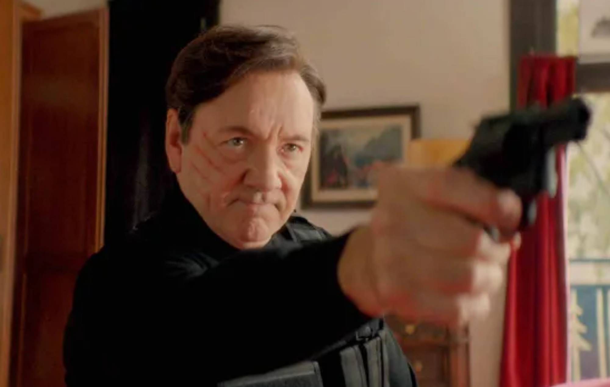 El director defiende el papel de Kevin Spacey en un nuevo thriller de acción