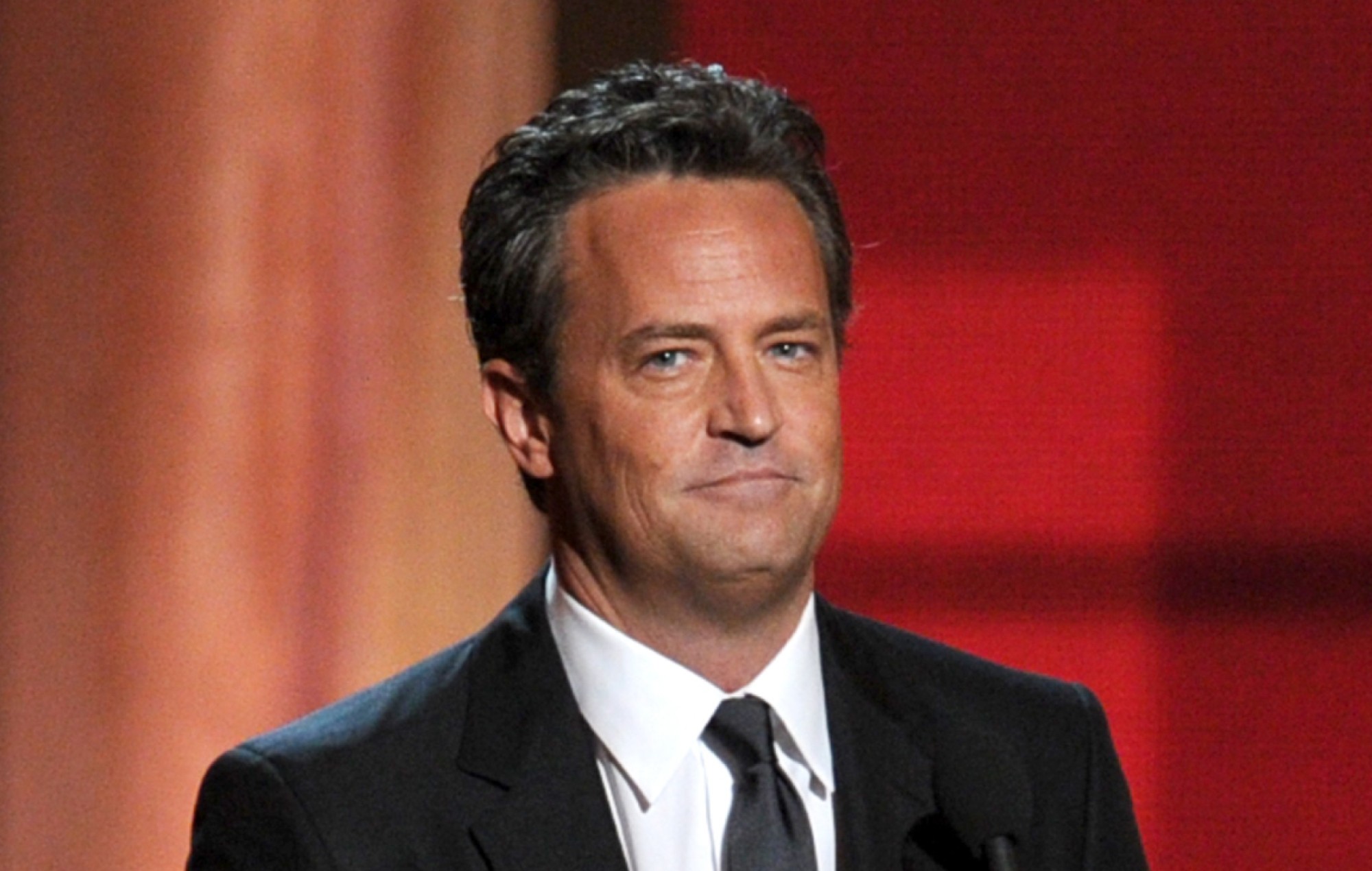 Esta es la razón por la que Matthew Perry no fue incluido en el homenaje in memoriam de los BAFTA