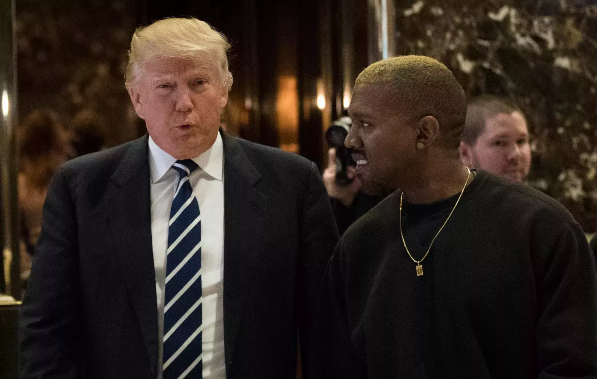 Kanye West respalda a Donald Trump a pesar de sus rencillas pasadas