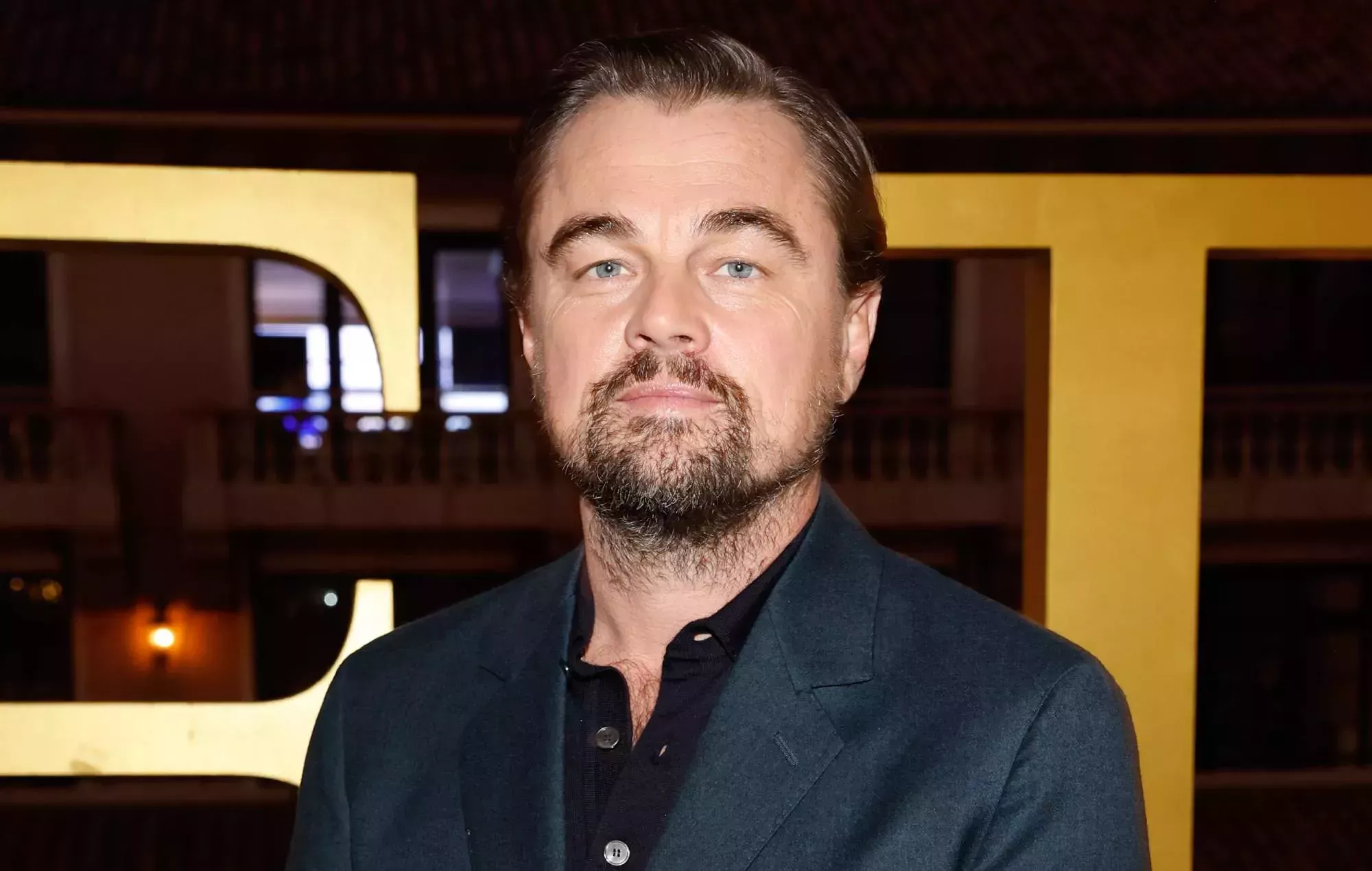 Leonardo DiCaprio aparece 