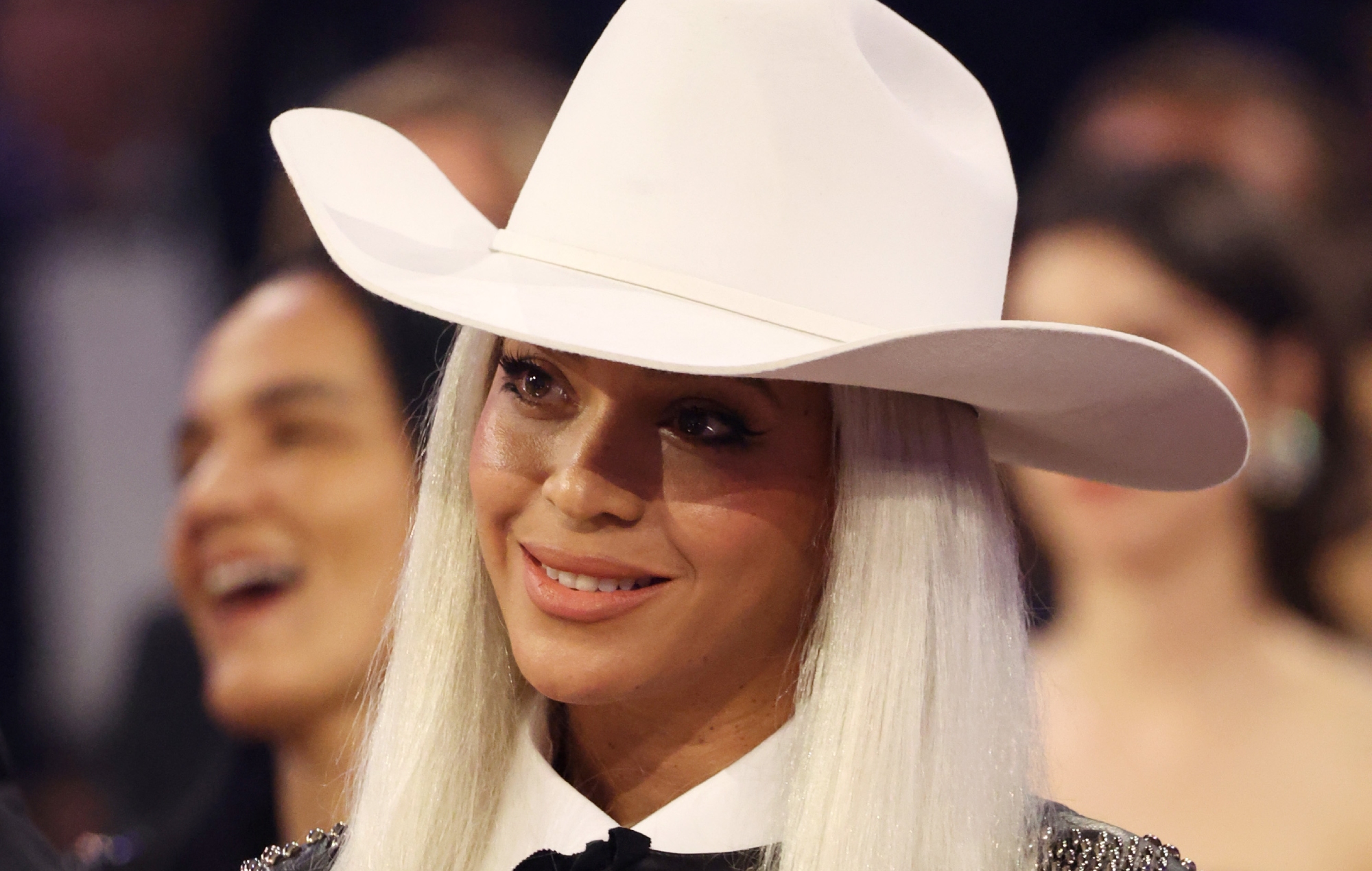 Los fans creen que Beyoncé prepara un álbum country
