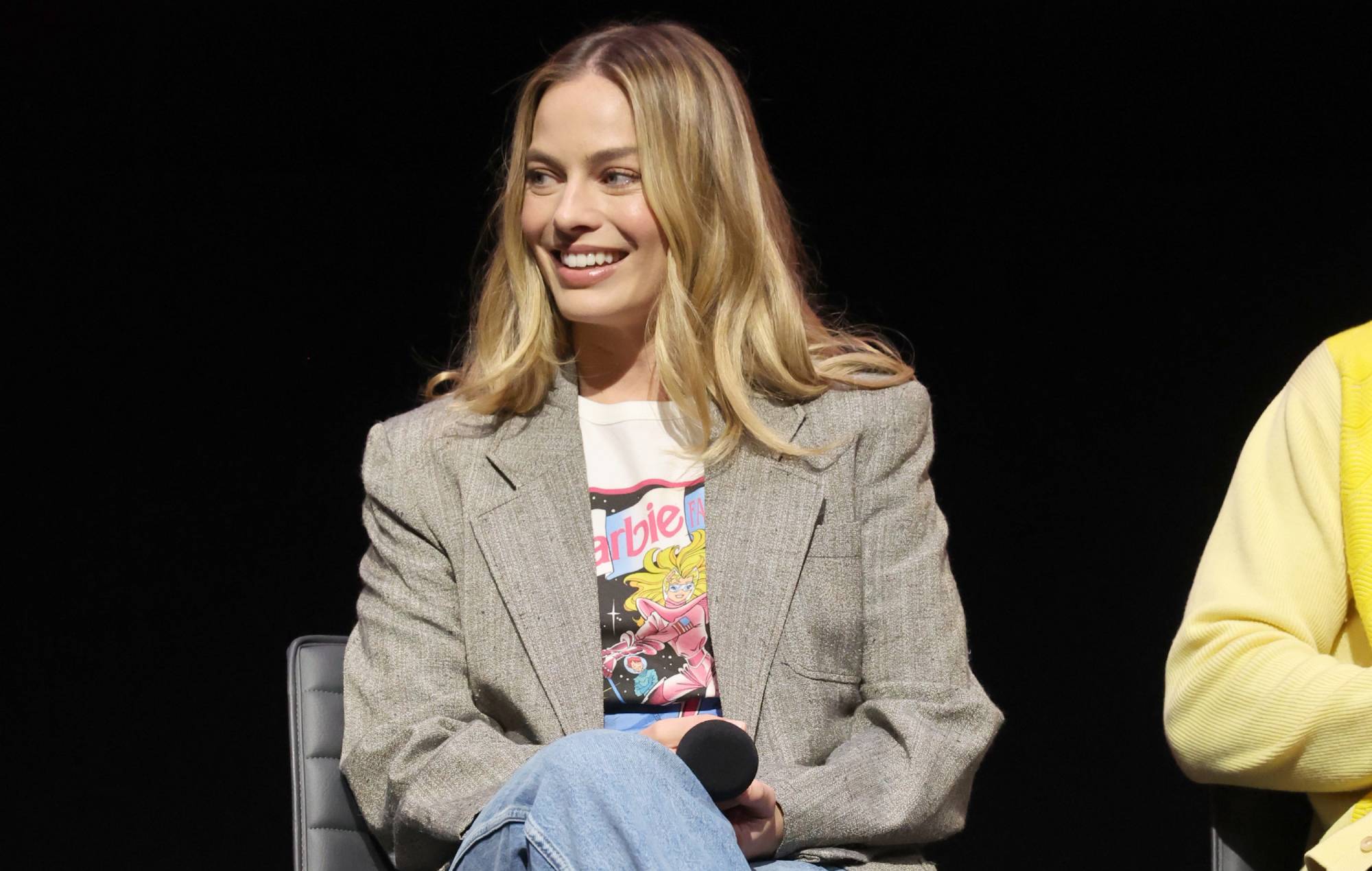 Margot Robbie dice que "no hay razón para estar triste" por el desaire de 'Barbie' en los Oscars