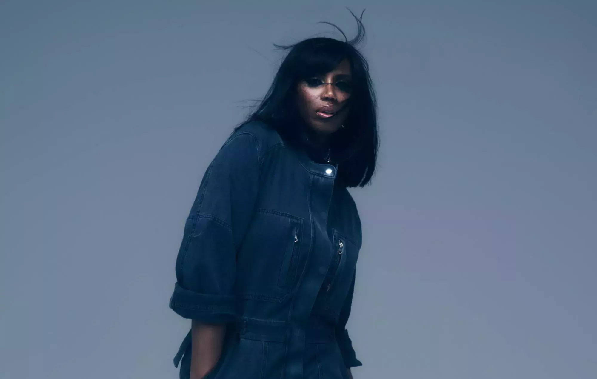 Shaznay Lewis, de All Saints, anuncia su primer álbum en solitario en 20 años - con Self Esteem