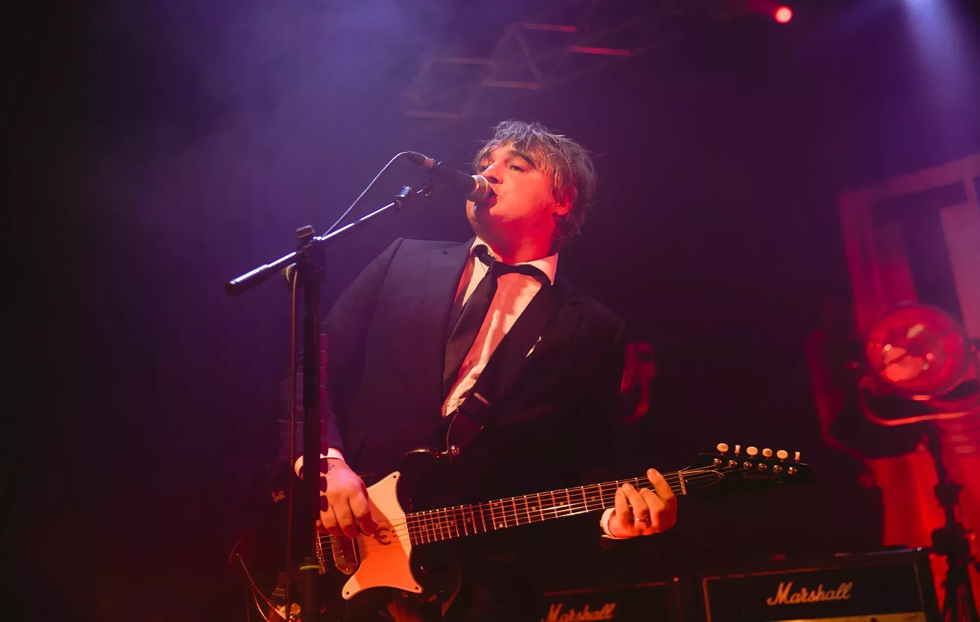The Libertines versionan a Buddy Holly con la BBC Concert Orchestra