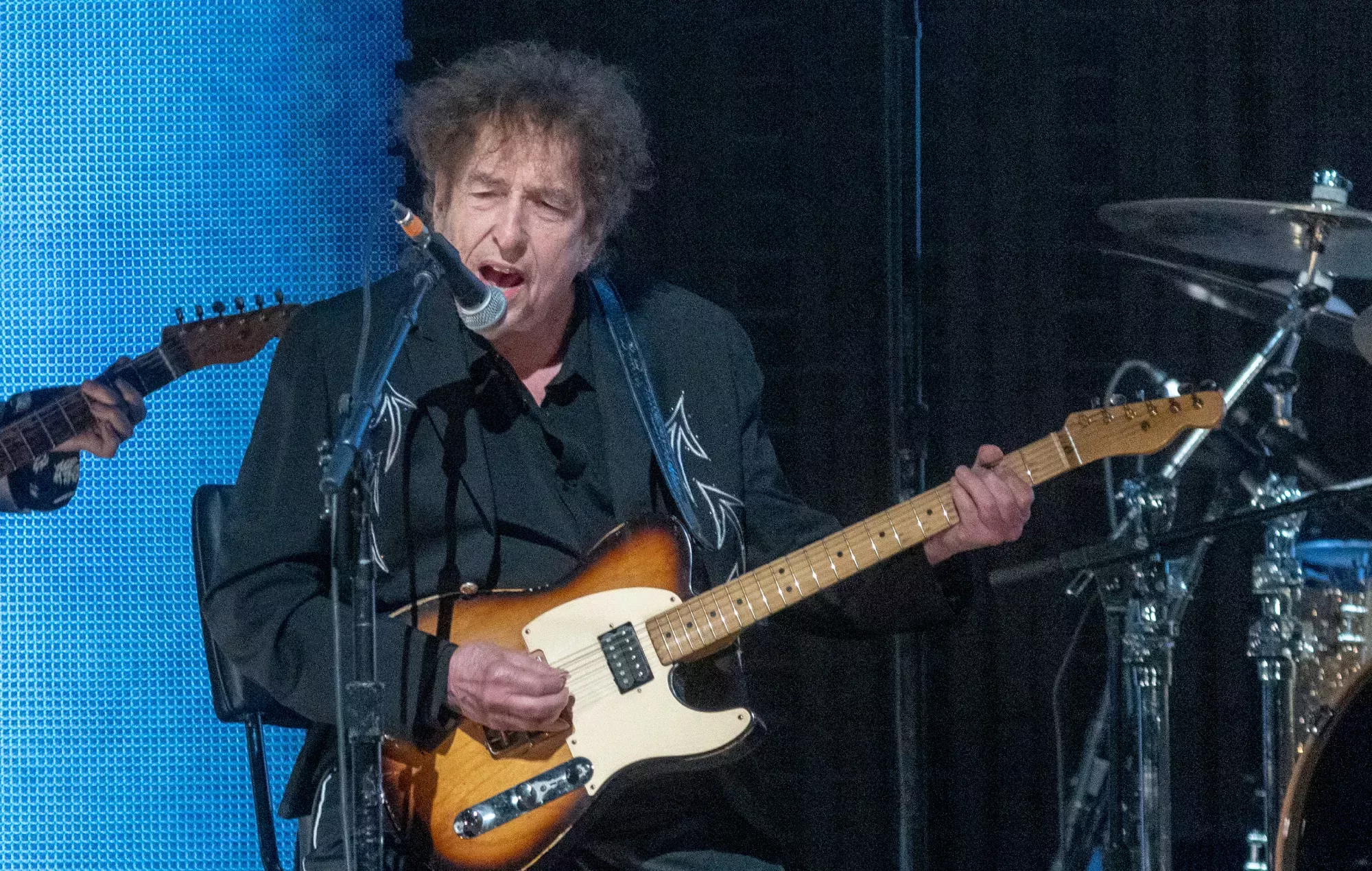 Bob Dylan responde a un abucheador con un mash-up de