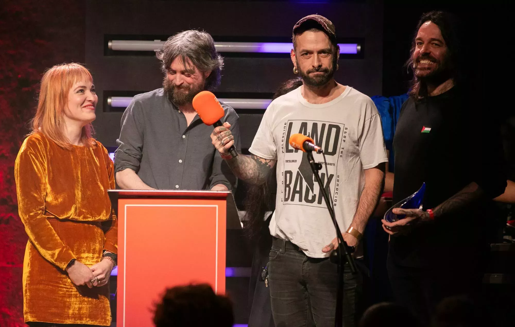 CMAT arremete contra RTÉ por cortar el discurso de aceptación del premio Choice de Lankum por su solidaridad con Palestina