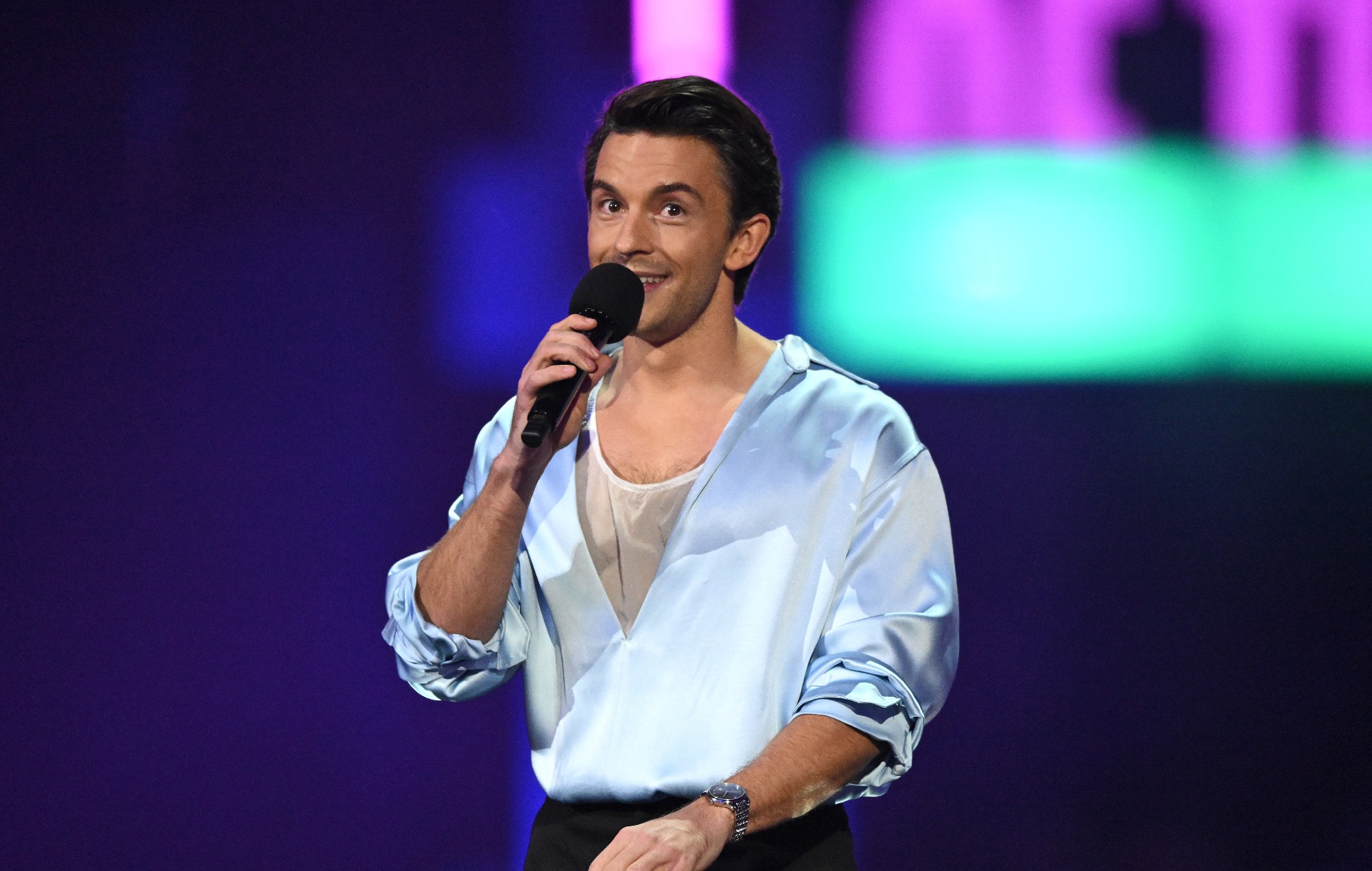 Jonathan Bailey, actor de 'Bridgerton' y 'Wicked', compara 'Final Fantasy' con Shakespeare