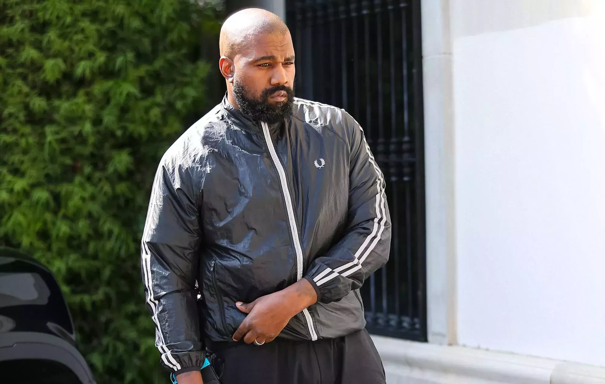 Kanye West rechaza su antiguo 