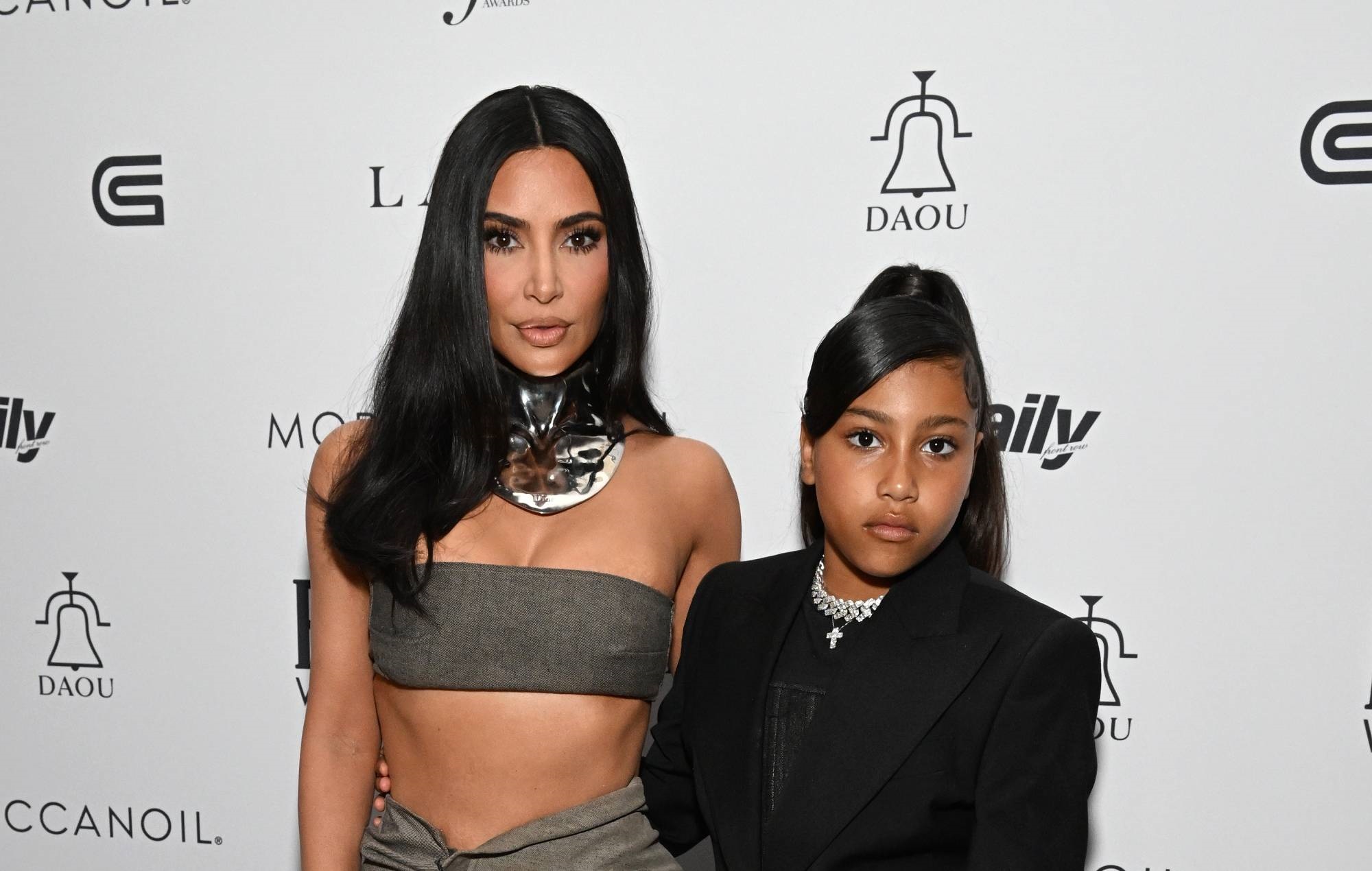 Mira cómo North West concede su primera entrevista sobre su álbum debut: "Va a ser genial"