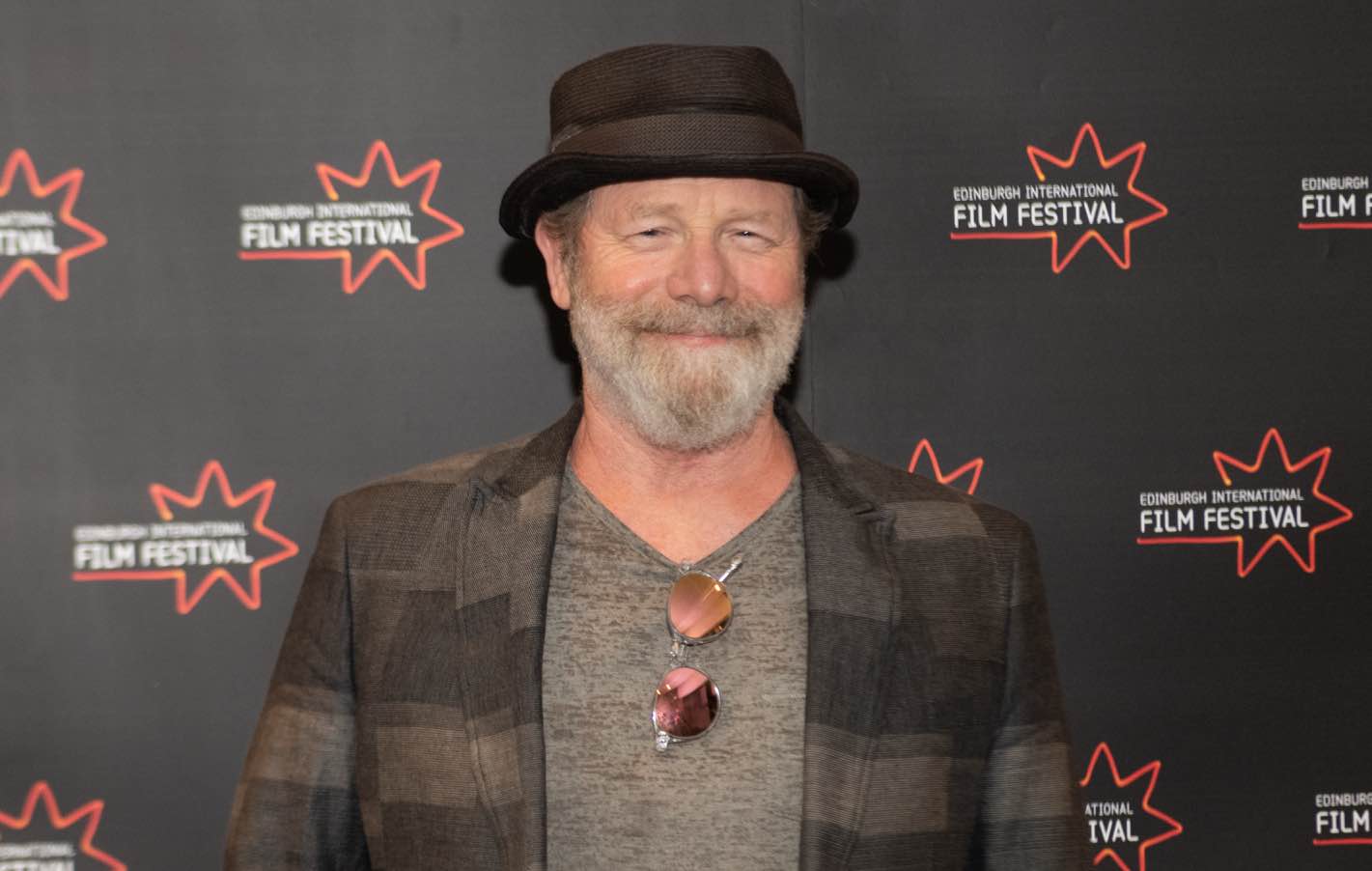 Peter Mullan llama "gilipollas" a Kevin Spacey y despotrica contra los fans de 'Harry Potter' y 'El Señor de los Anillos'