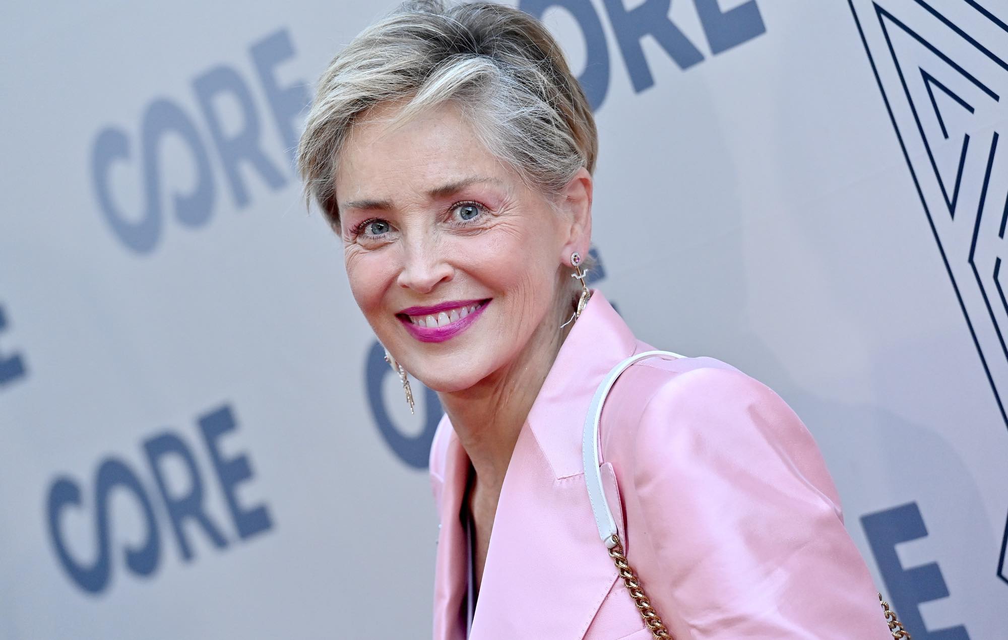 Sharon Stone explica por qué rechazaron su proyecto de película sobre Barbie en los 90