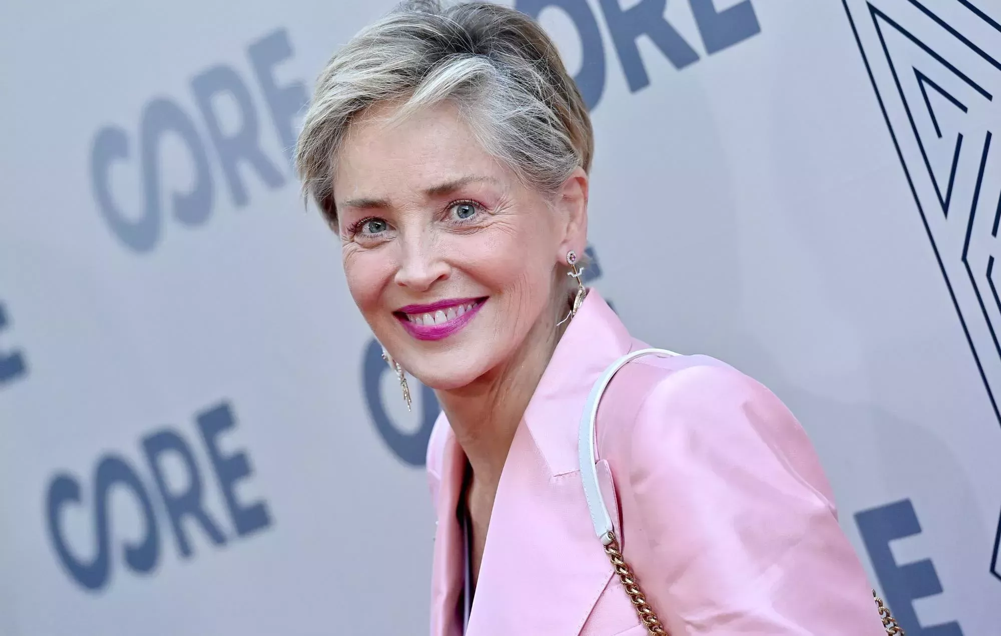 Sharon Stone explica por qué rechazaron su proyecto de película sobre Barbie en los 90