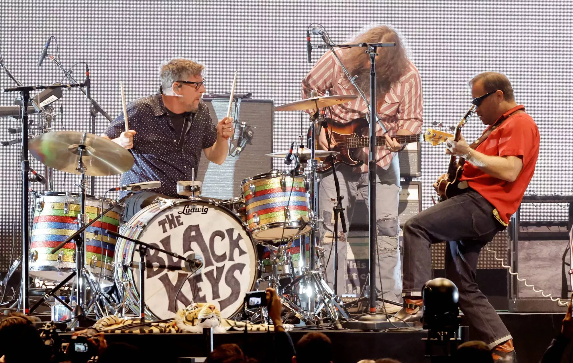 The Black Keys añade grandes conciertos en Cardiff y Dublín a su gira de 2024 por el Reino Unido e Irlanda