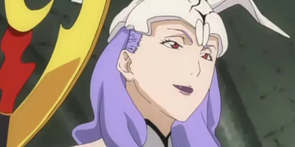 The Unnamed Female Arrancar smiles as she walks down her fotress in Bleach