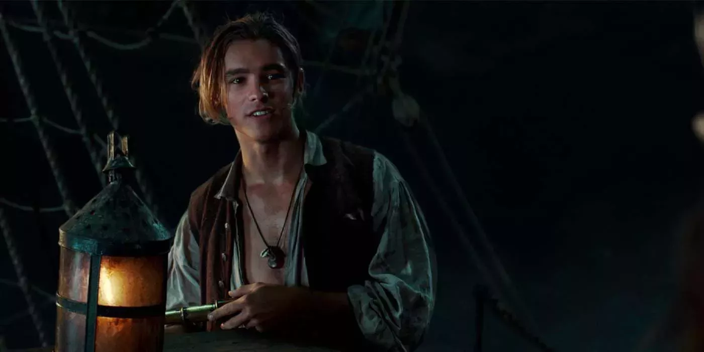 Brenton Thwaites as Henry Turner in Pirates of the Caribbean Dead Men Tell No Tales