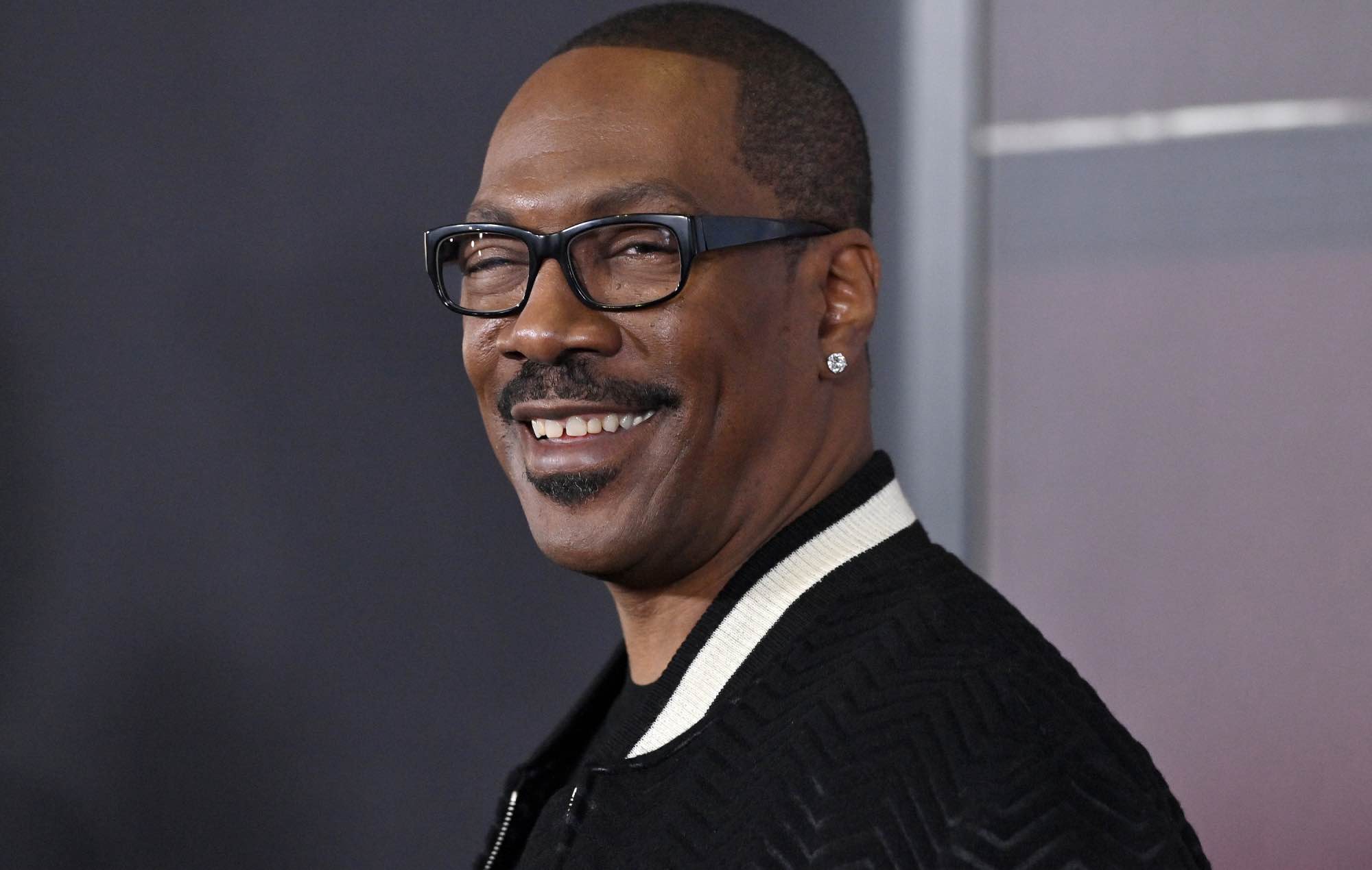 El accidente de un camión en el rodaje de una película de Eddie Murphy deja a varios miembros del equipo en el hospital