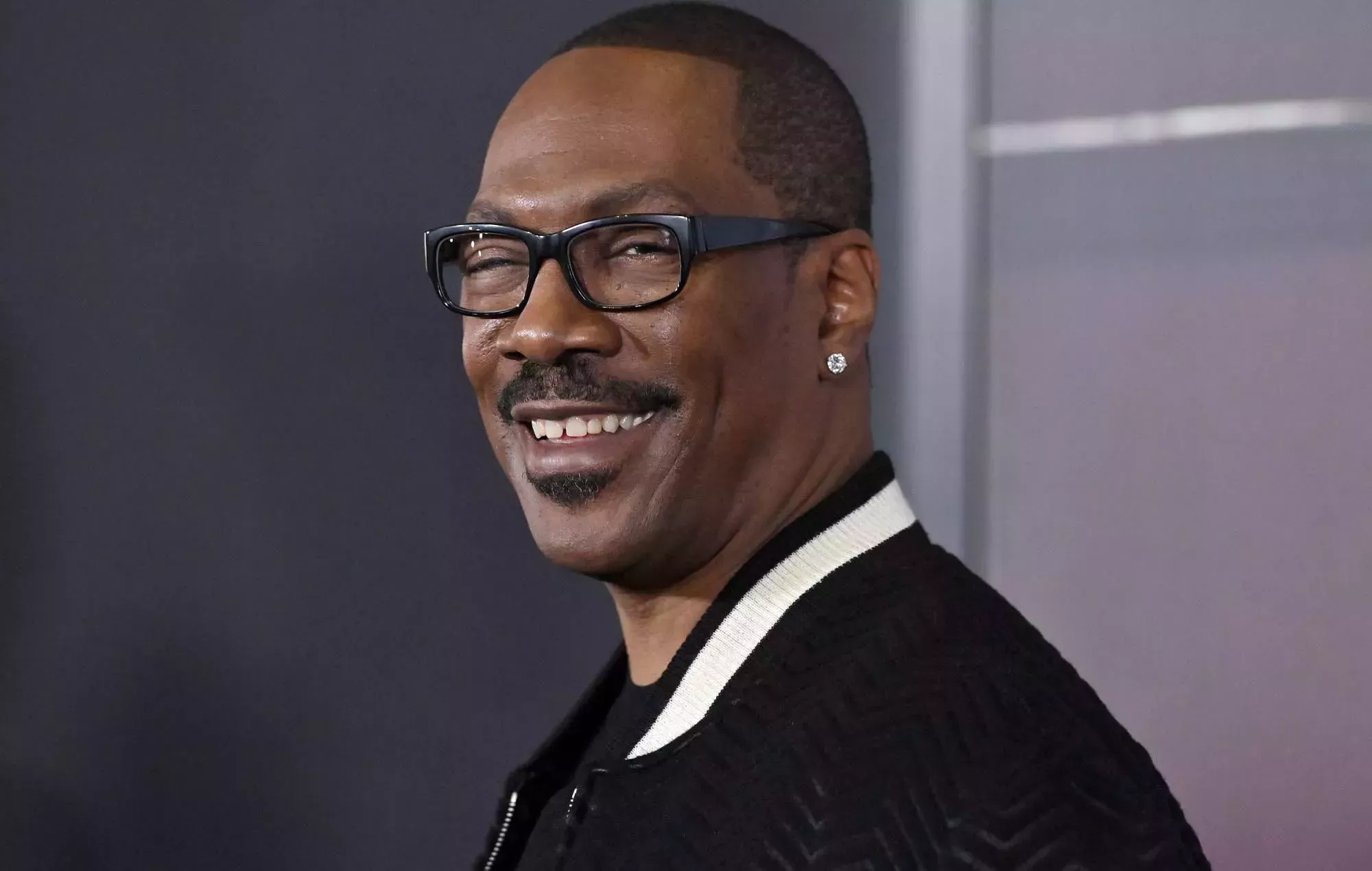 El accidente de un camión en el rodaje de una película de Eddie Murphy deja a varios miembros del equipo en el hospital