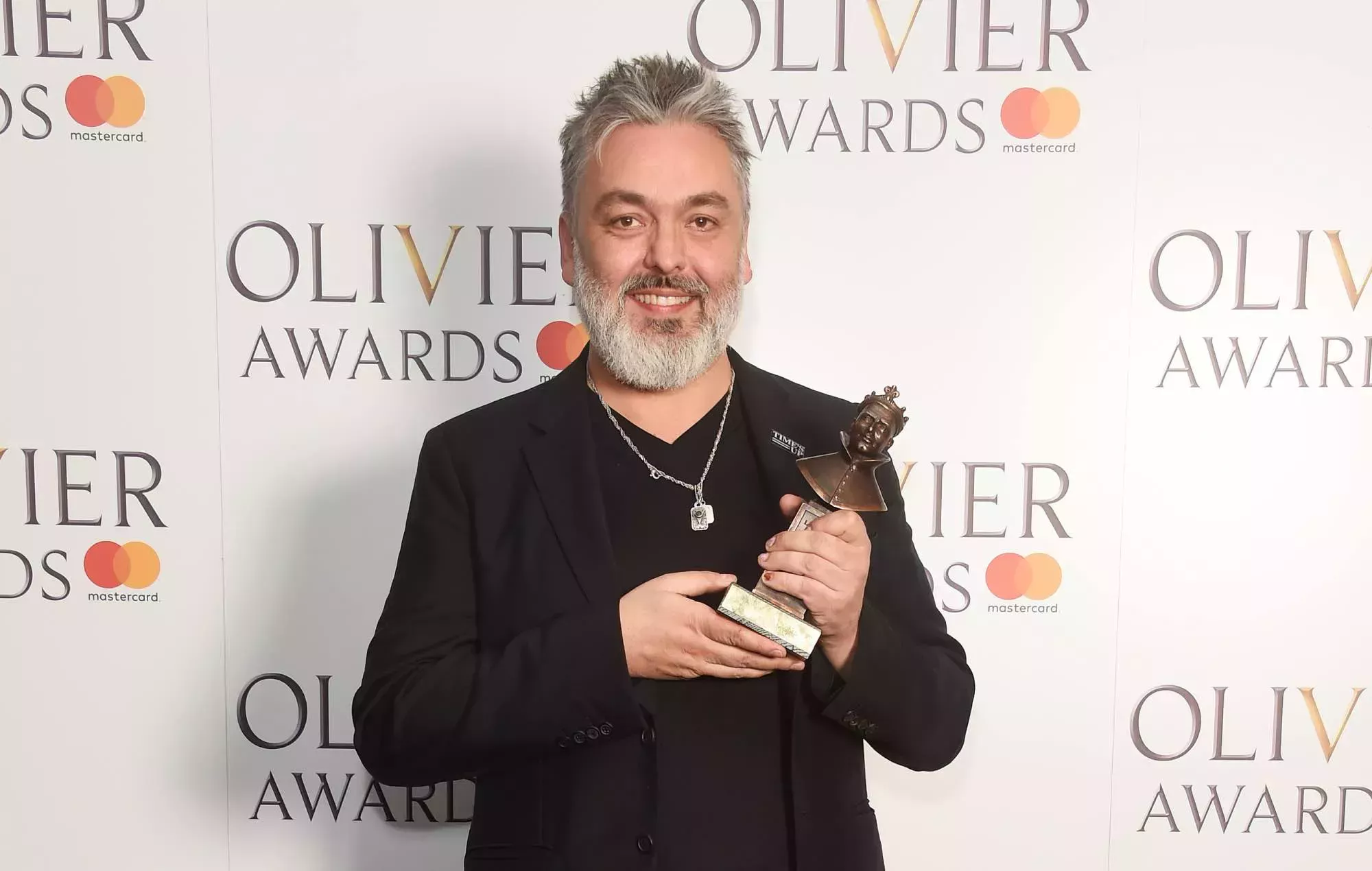 El aclamado dramaturgo Jez Butterworth golpeó una vez a Harvey Weinstein en el plató