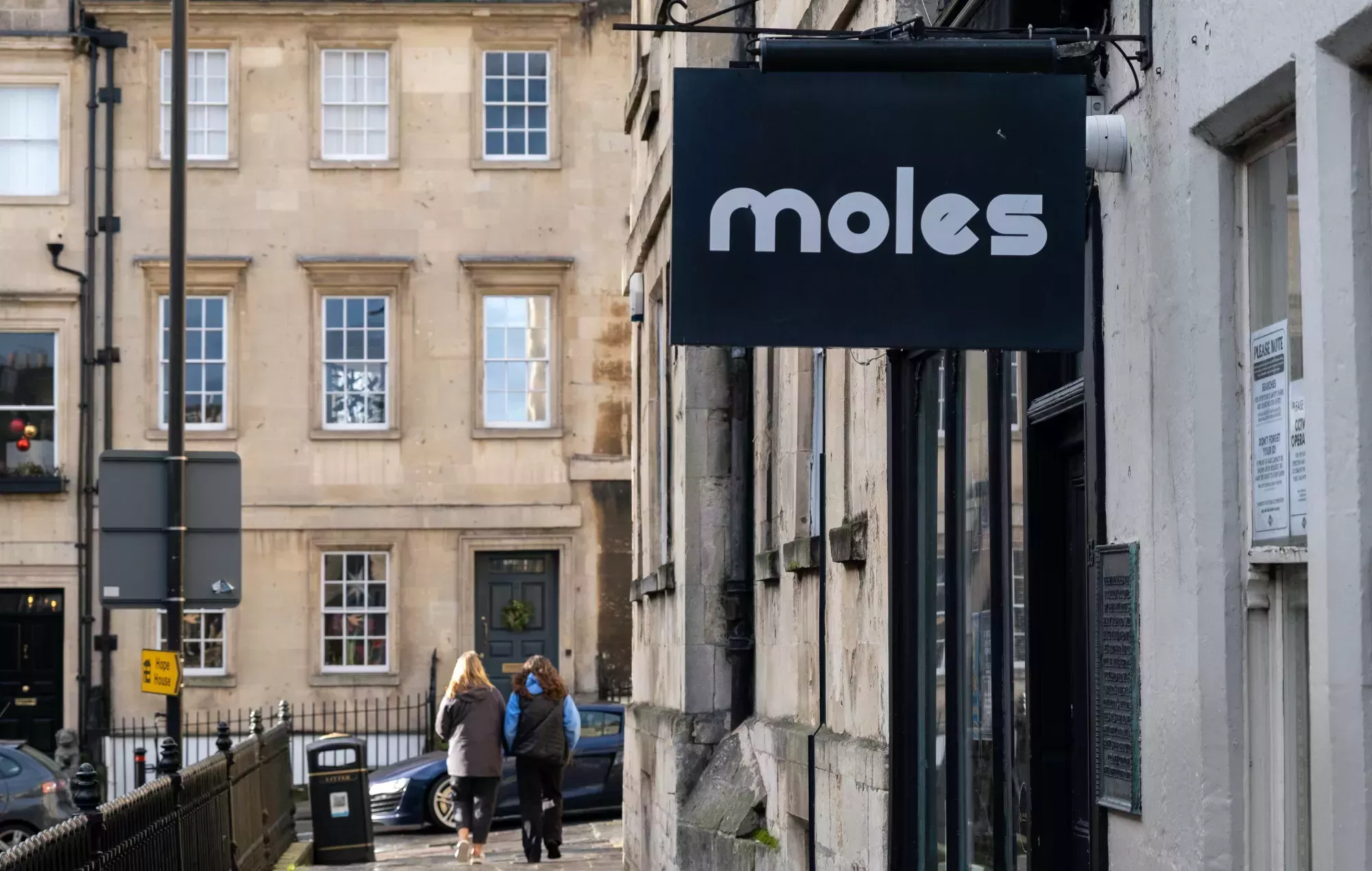 El Consejo rechaza el estatuto para salvar el legendario local Bath Moles