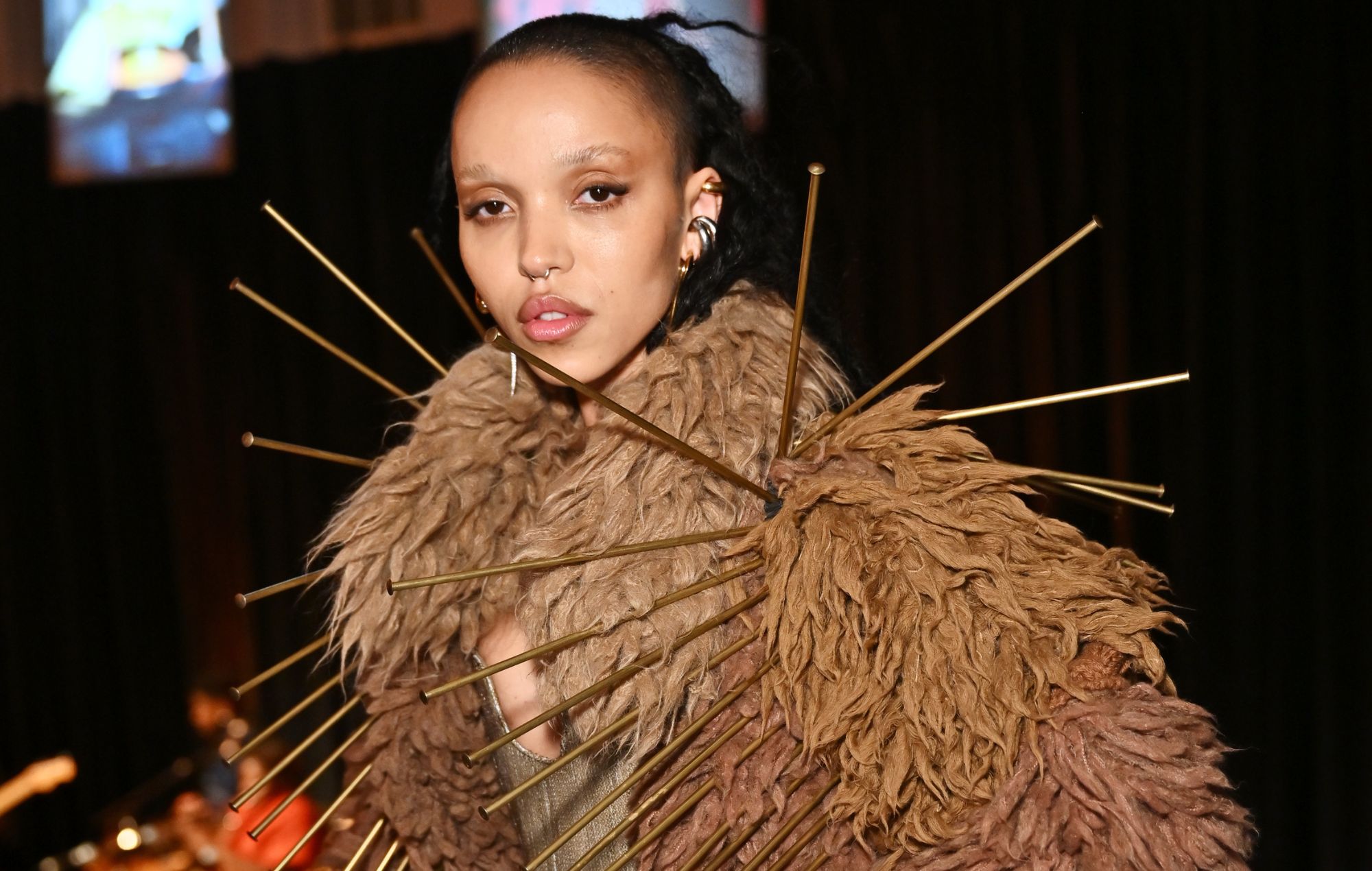 FKA Twigs ha desarrollado su propio deepfake para interactuar con sus fans 